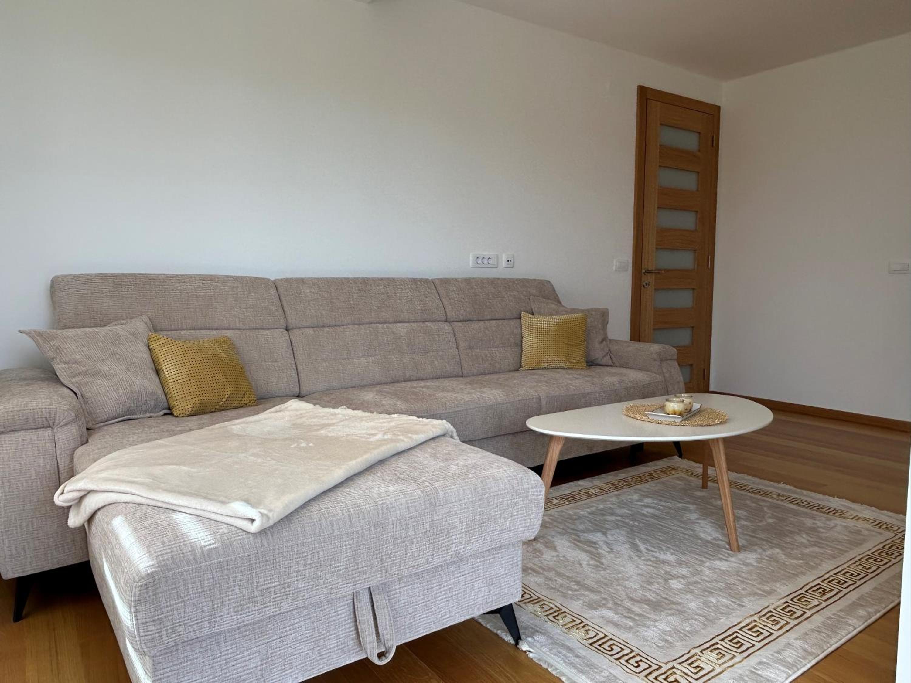 Apartment ALMA