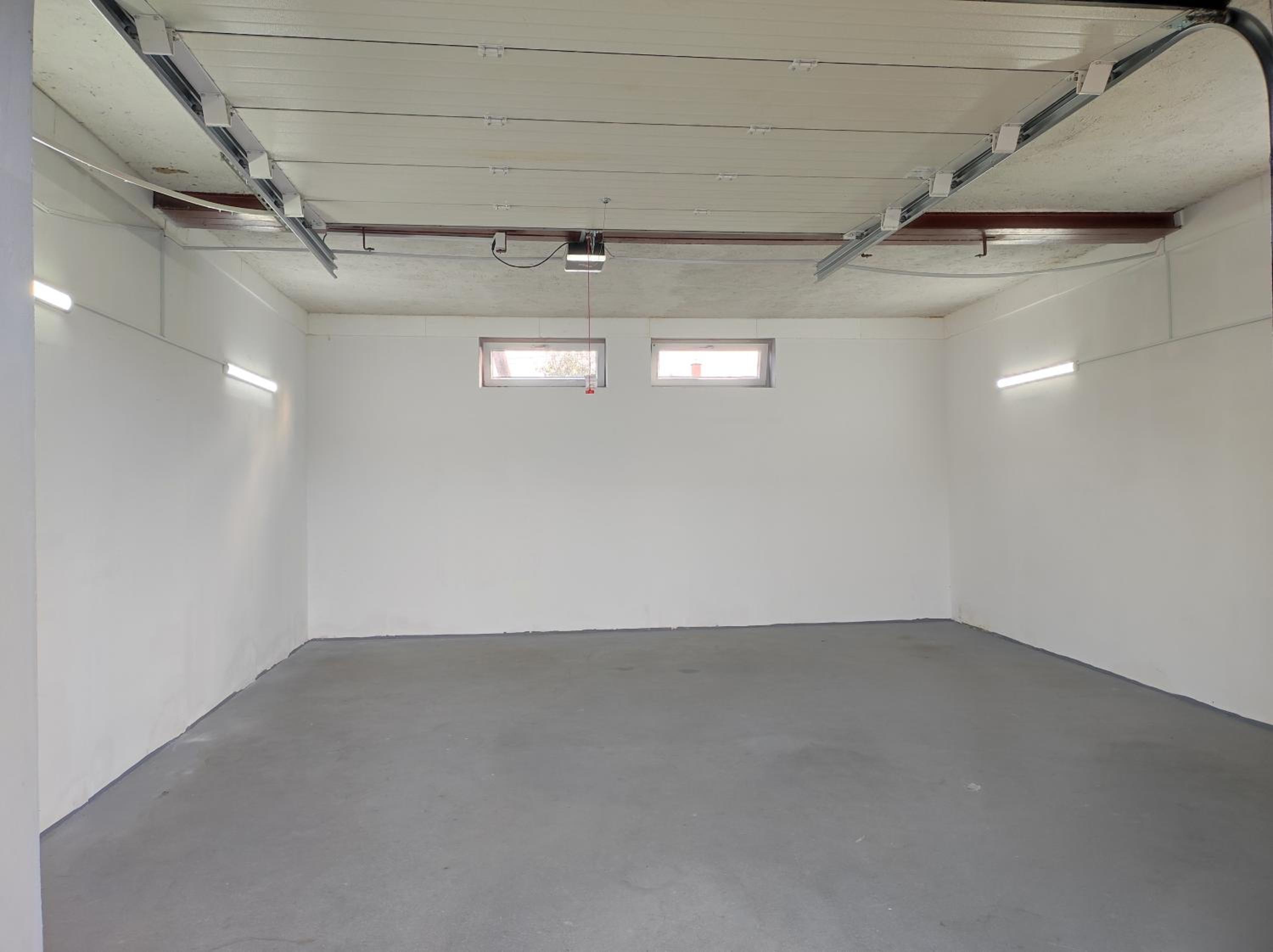 B&D apartment