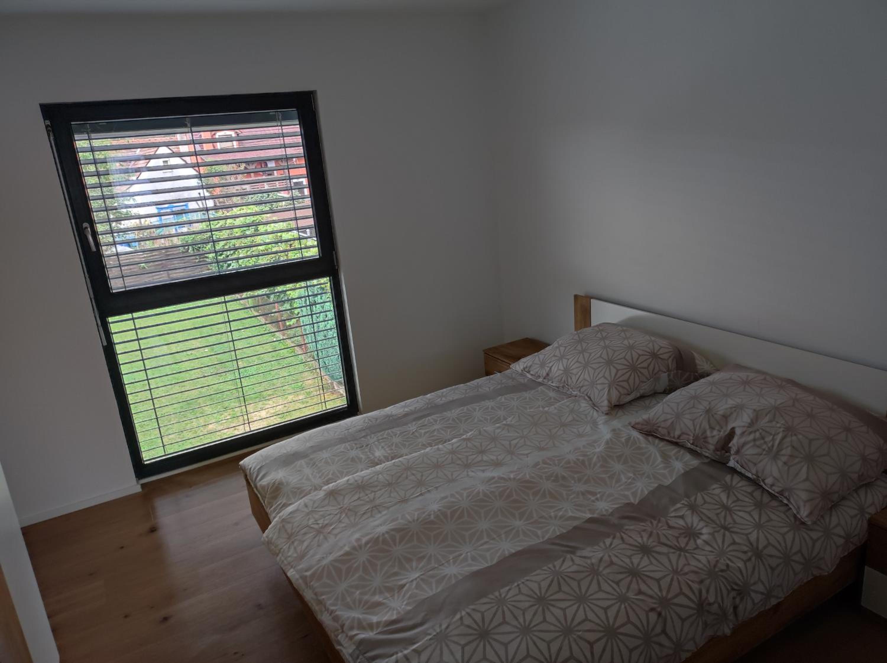 B&D apartment