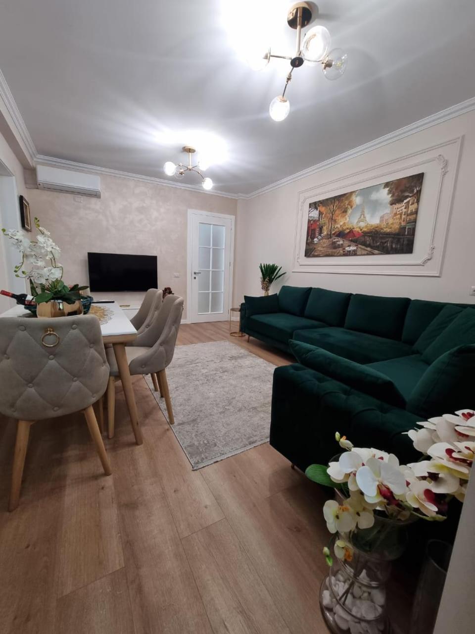 EmeraldApartament