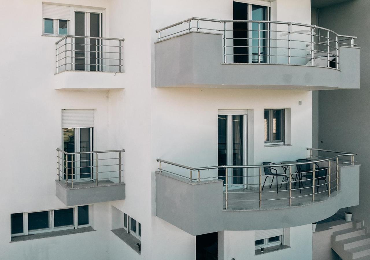 Olympiada Suites