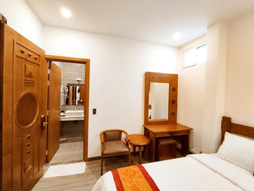 Vương Gia Hotel DL - by BAY LUXURY view 2