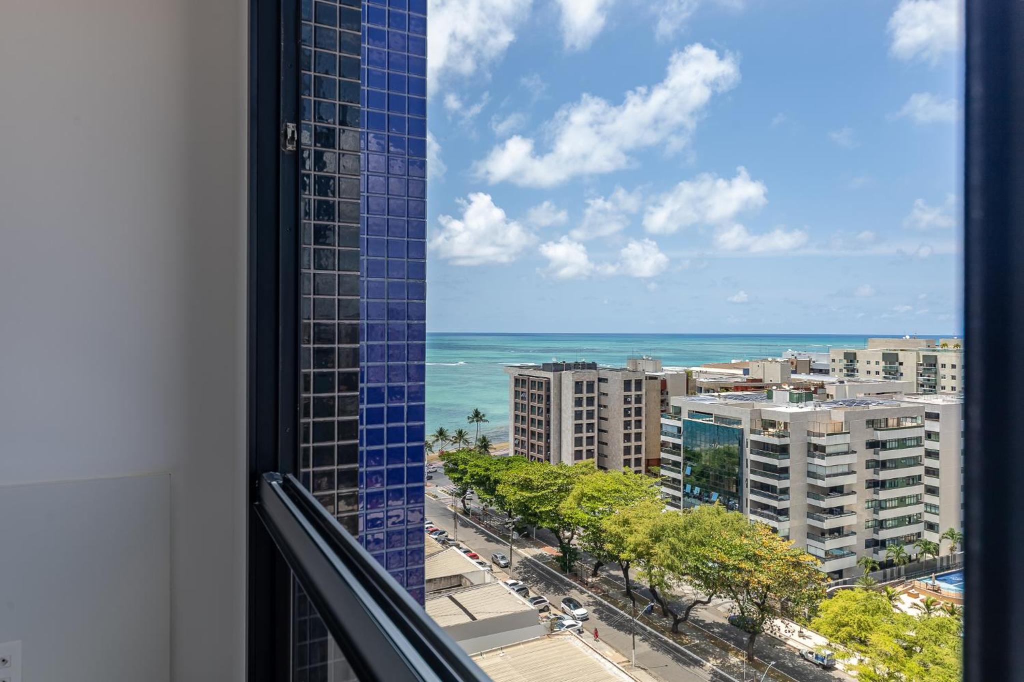Sky Maceió: Your Seaside Refuge