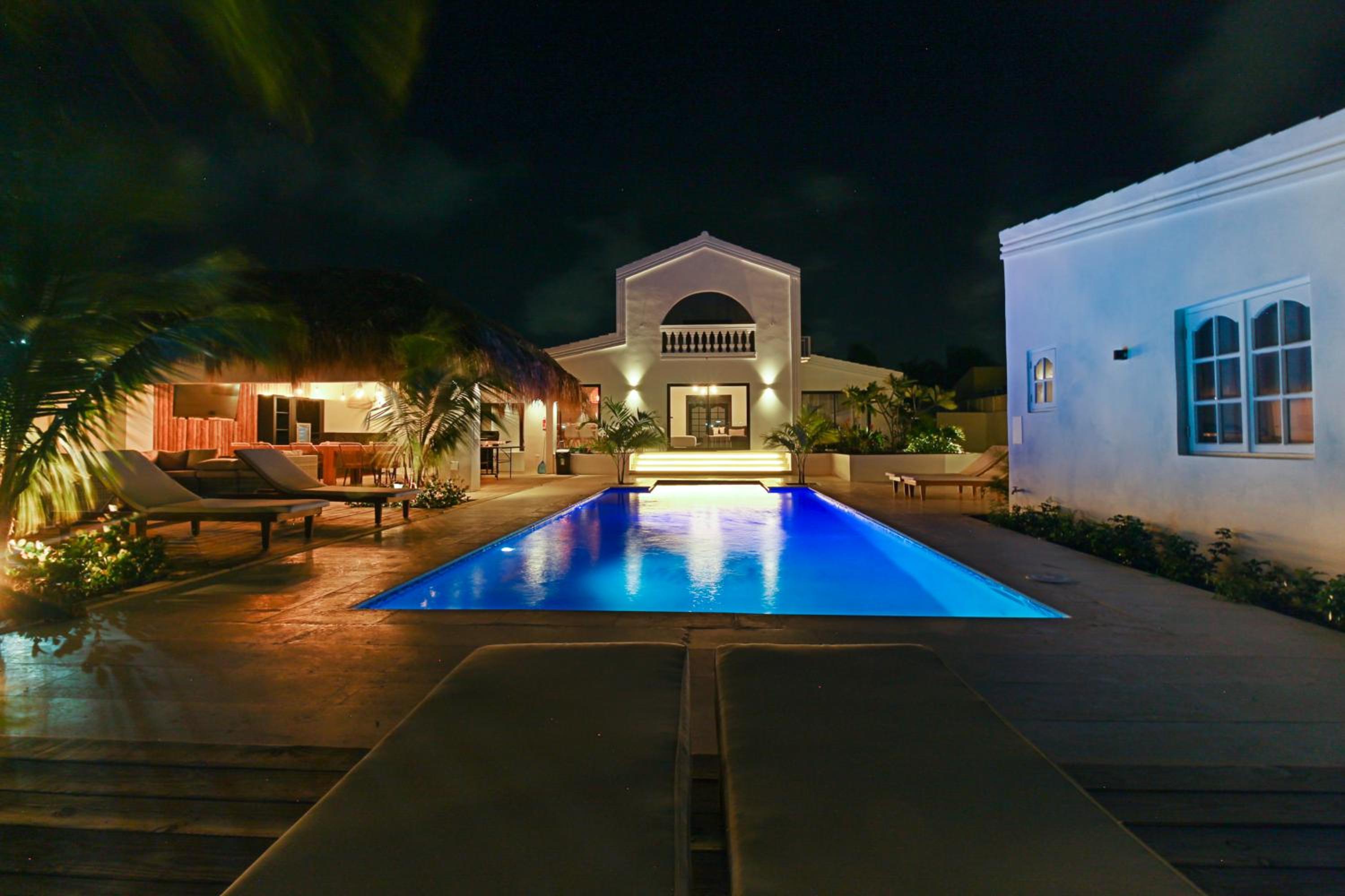 Boco Beach House By Bocobay