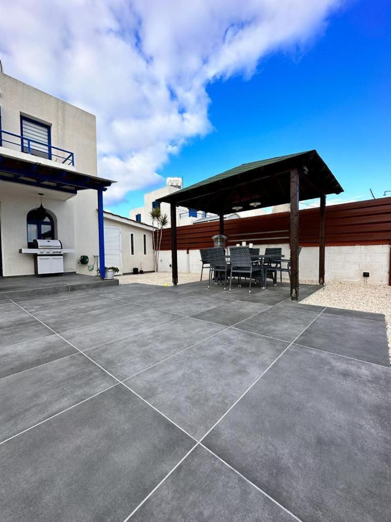 Alex Holiday Home by the sea