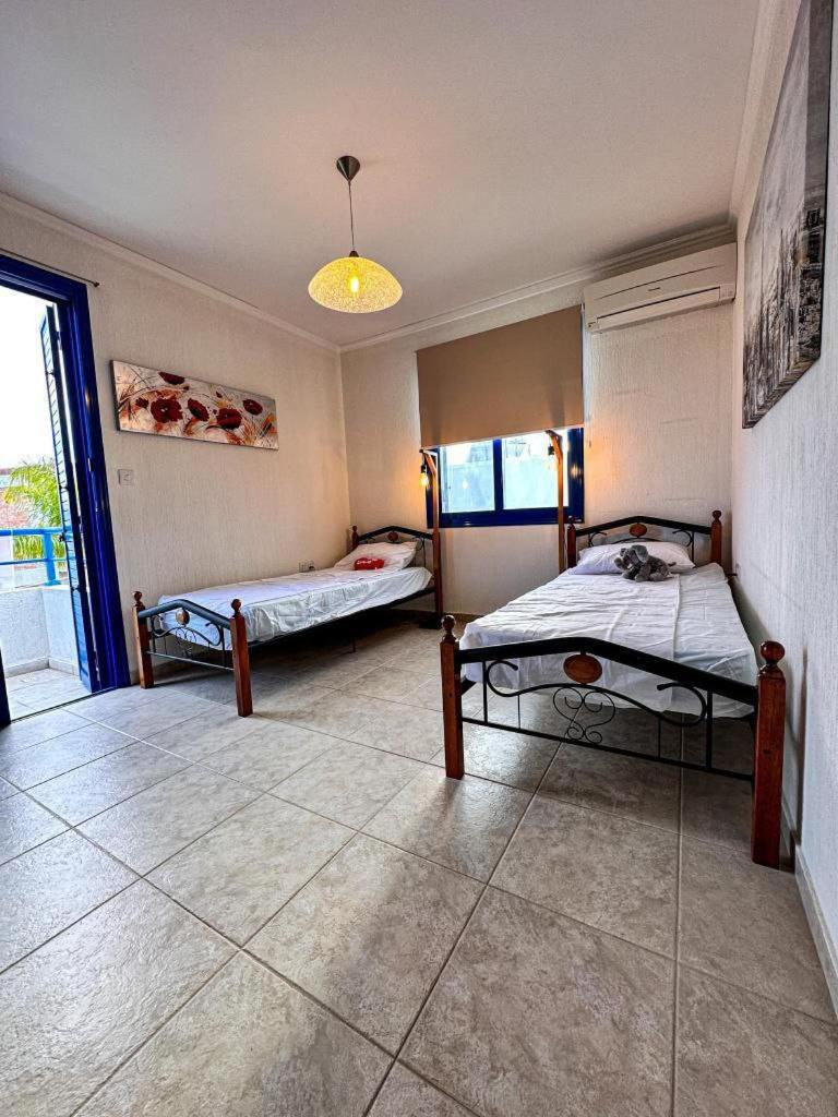 Alex Holiday Home by the sea