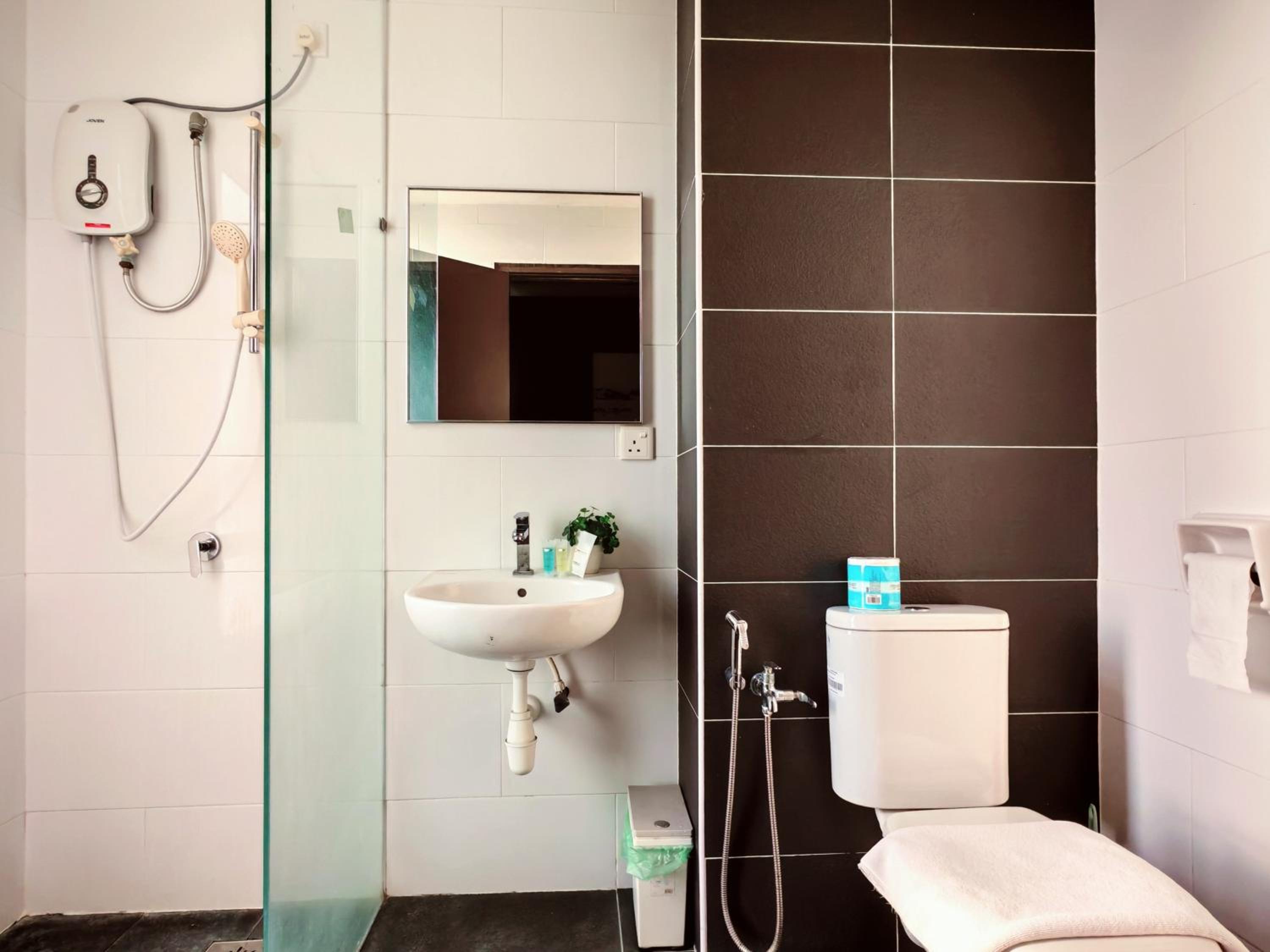 Ipoh Majestic 2 Bedrooms 4Pax Modern Apartment by City Home Empire photo 6