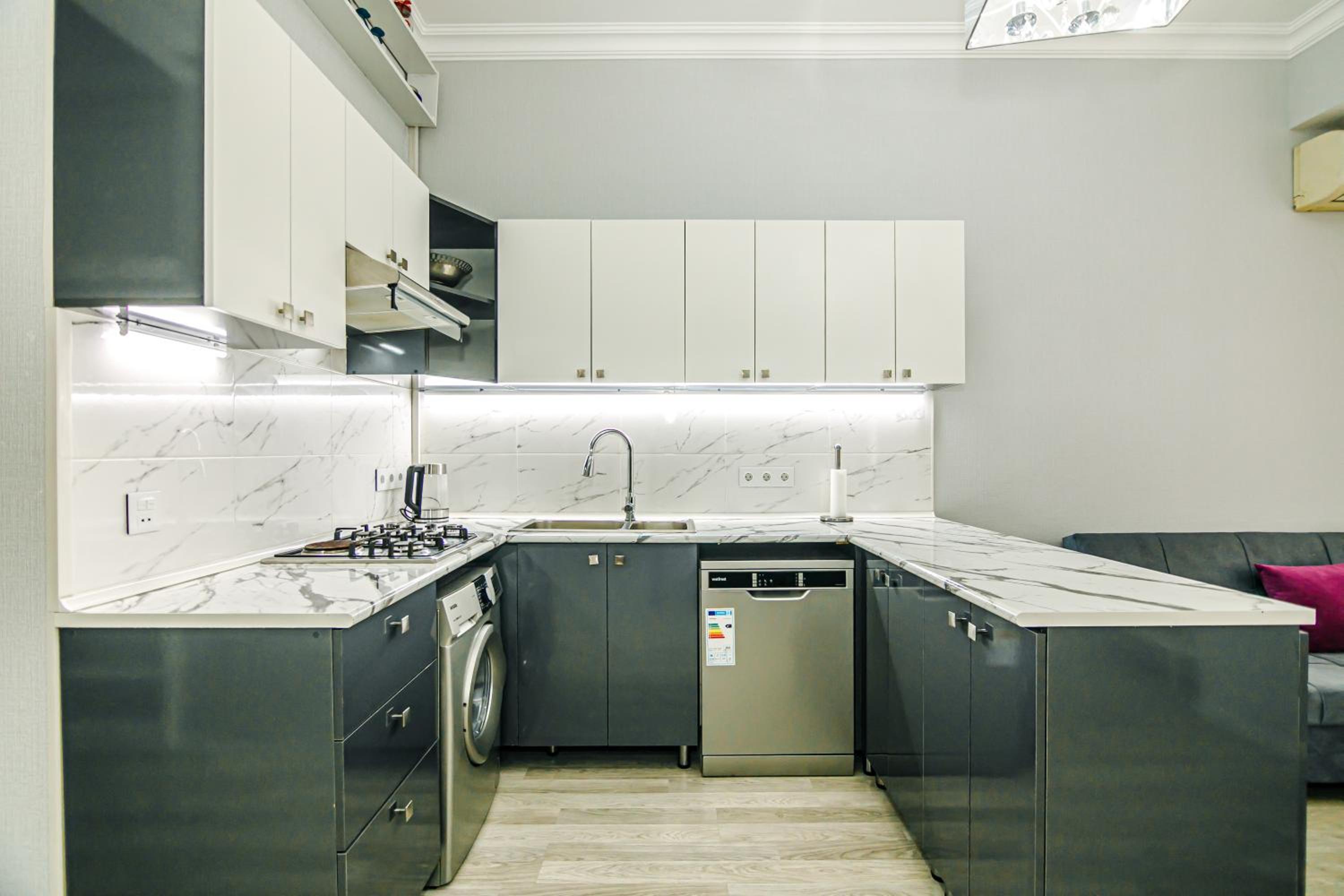 Apartment in Baku 14