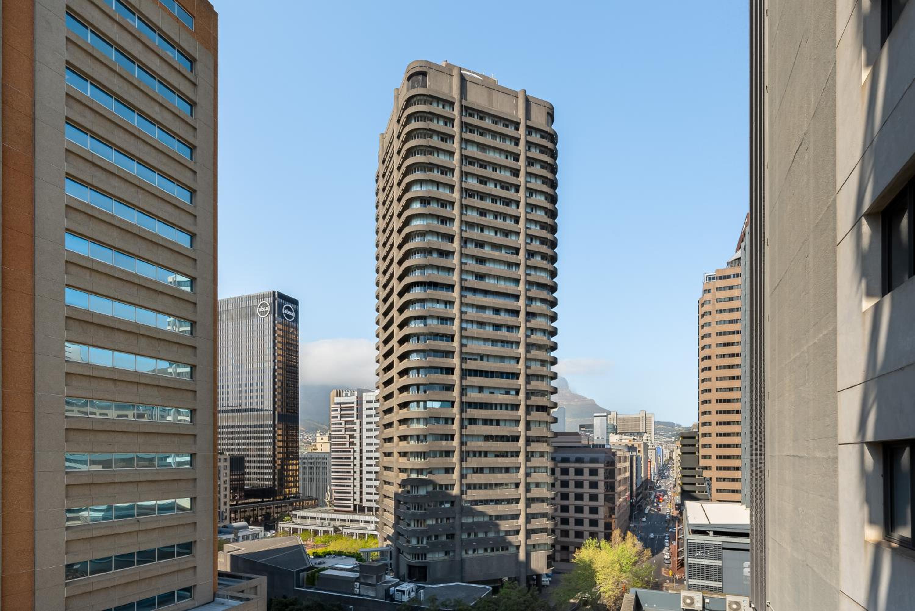 Icon Apartments