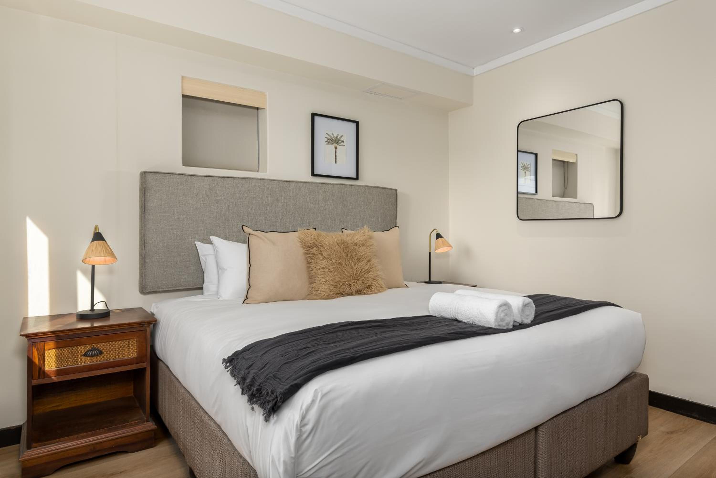 Icon Apartments