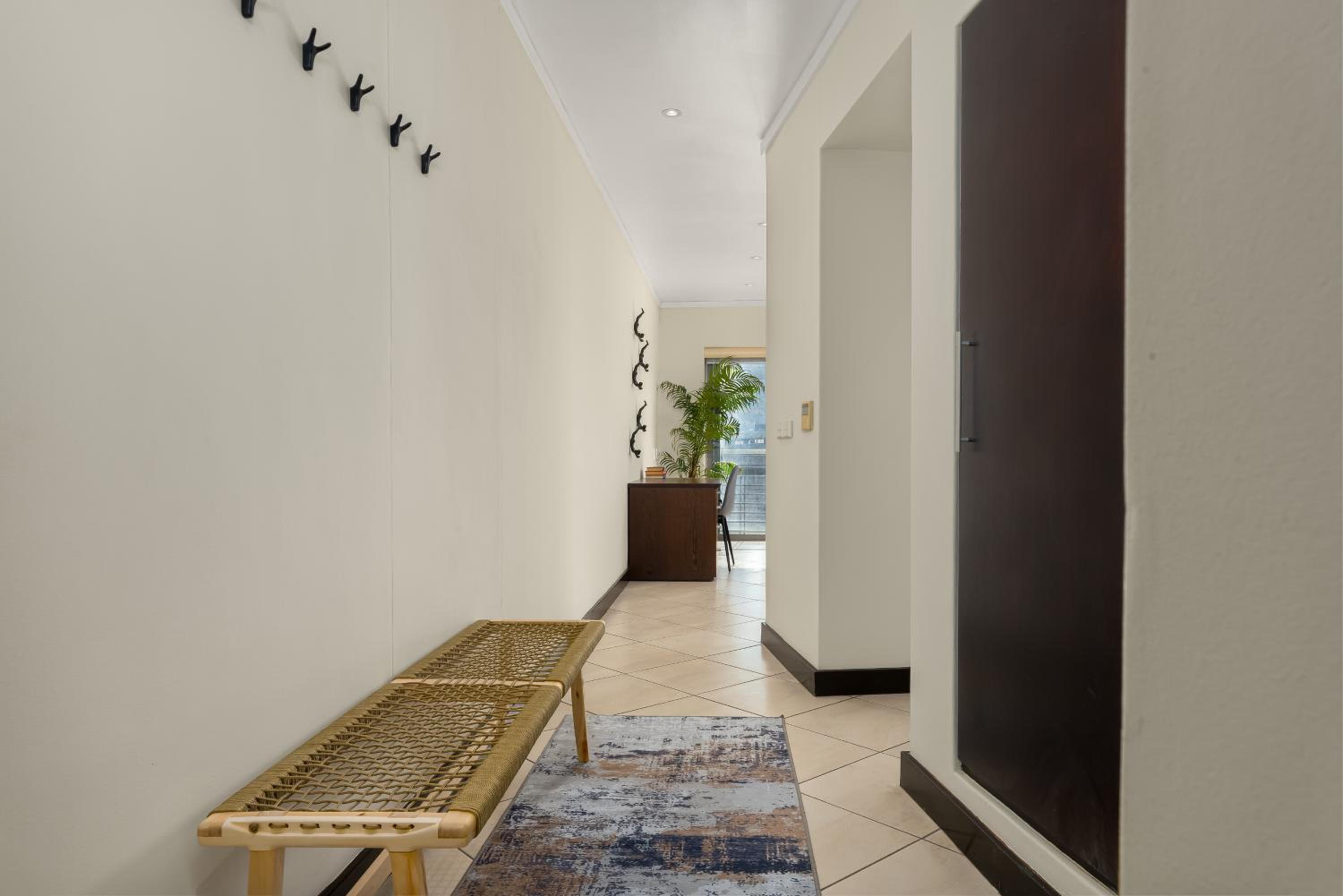 Icon Apartments