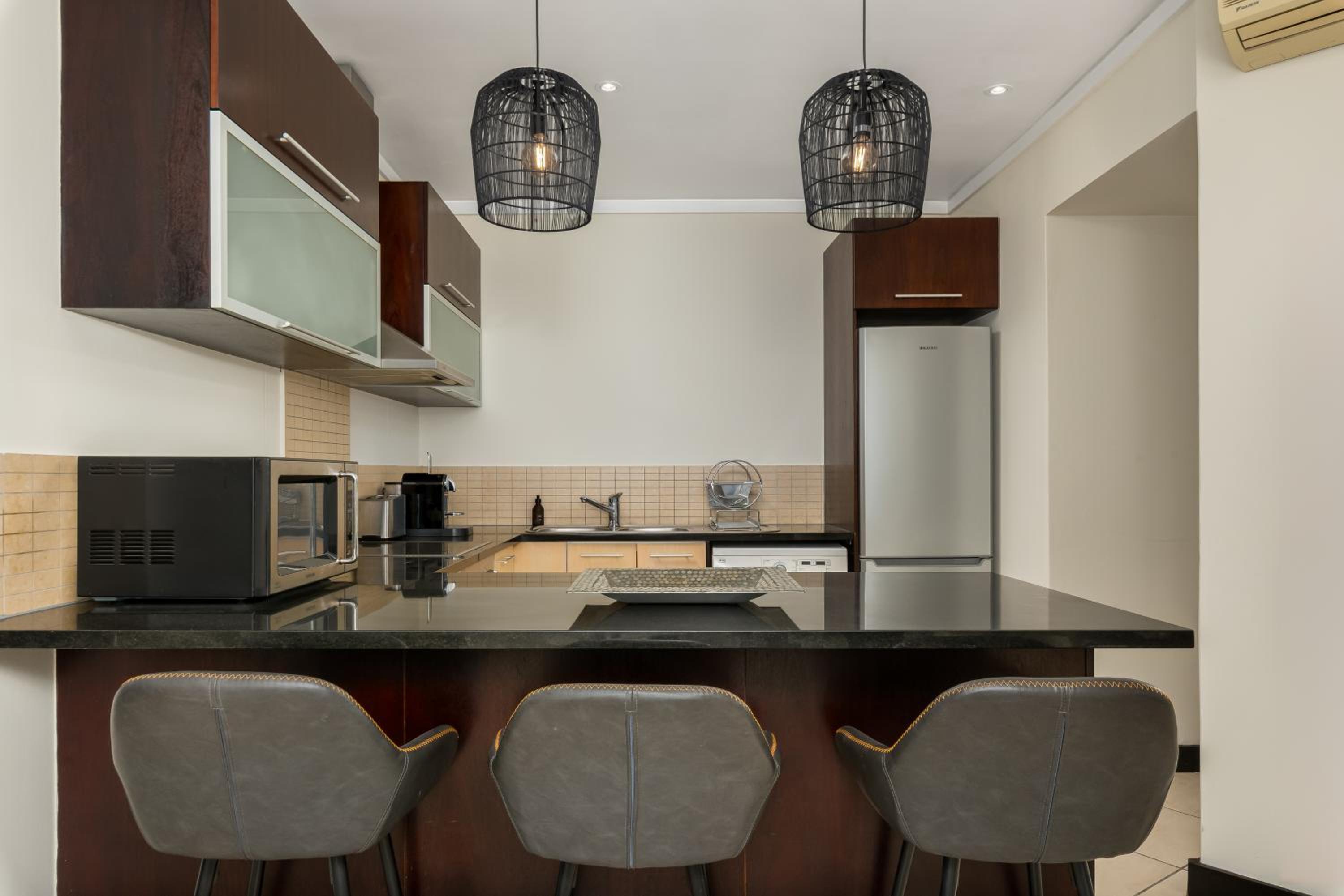 Icon Apartments