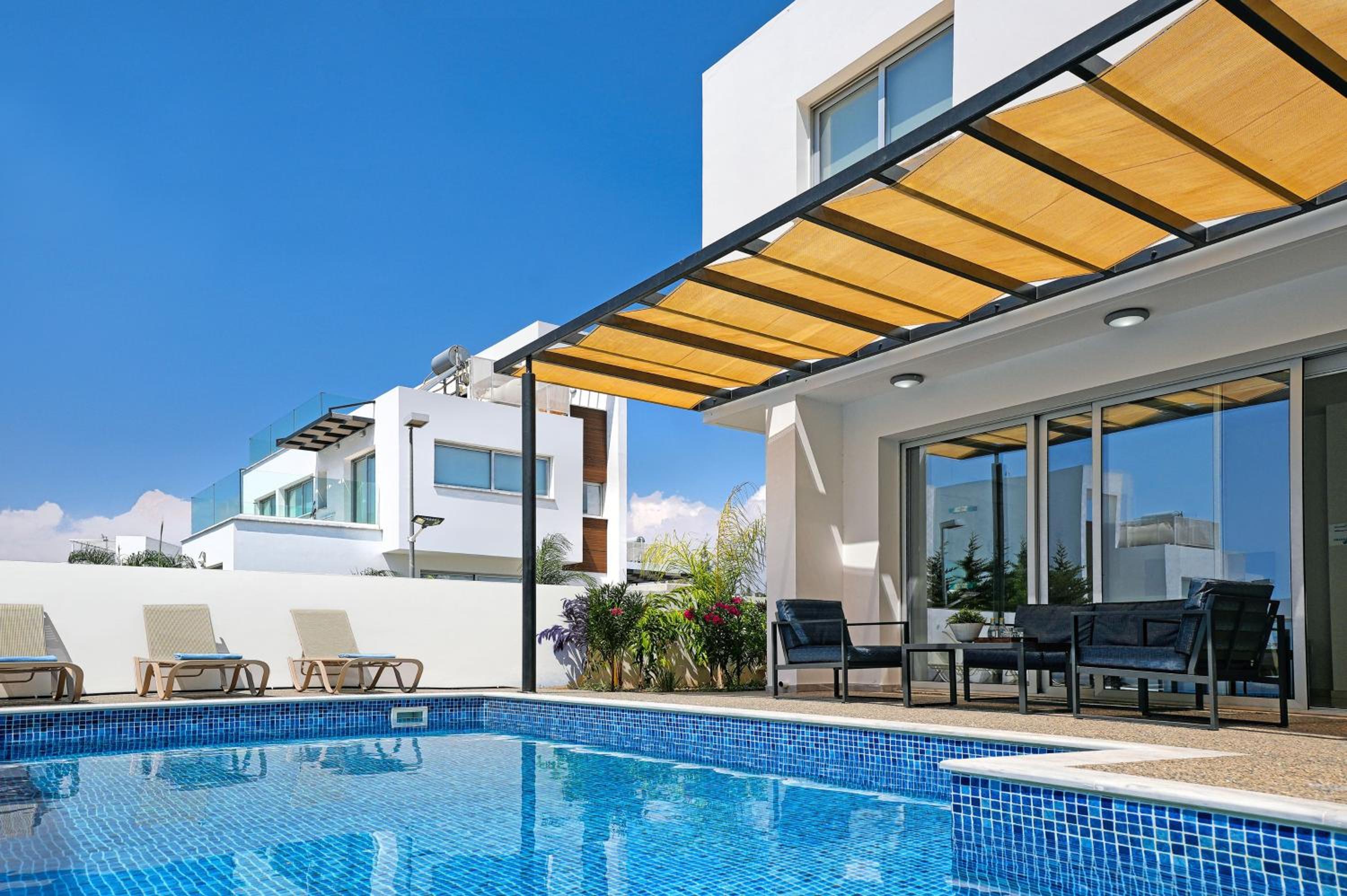 Villa Rosaleen - Ayia Napa Resort Center