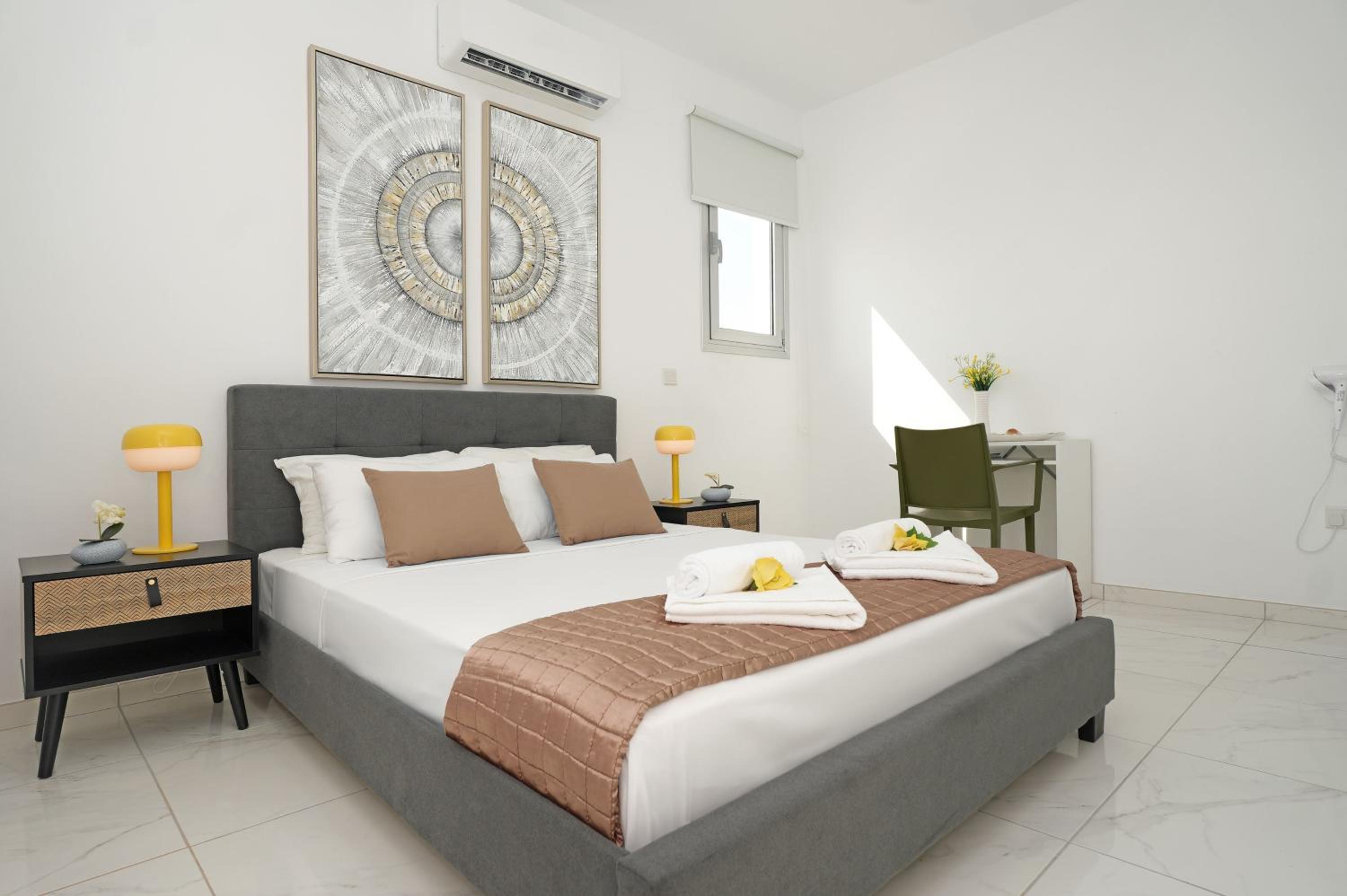 Villa Rosaleen - Ayia Napa Resort Center