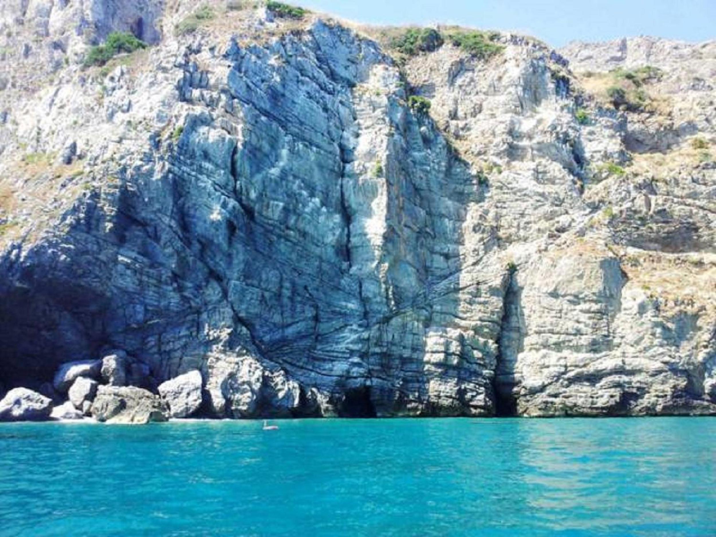 Rossodisera