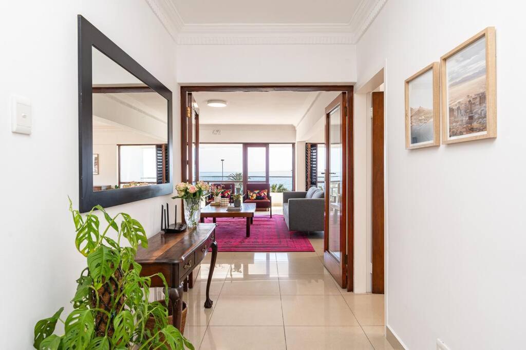 Stunning 3 Bedroom Beachfront Apartment with Parking