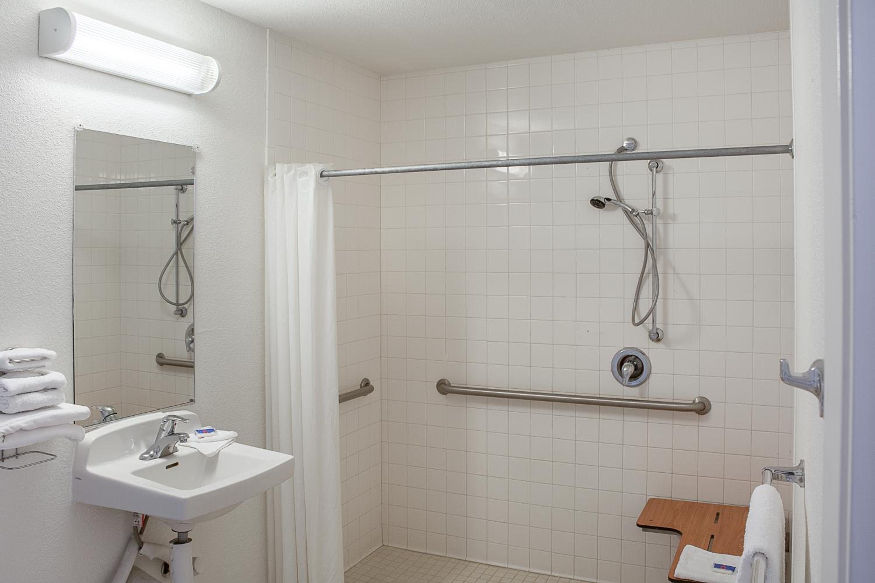 Motel 6-Ukiah, CA