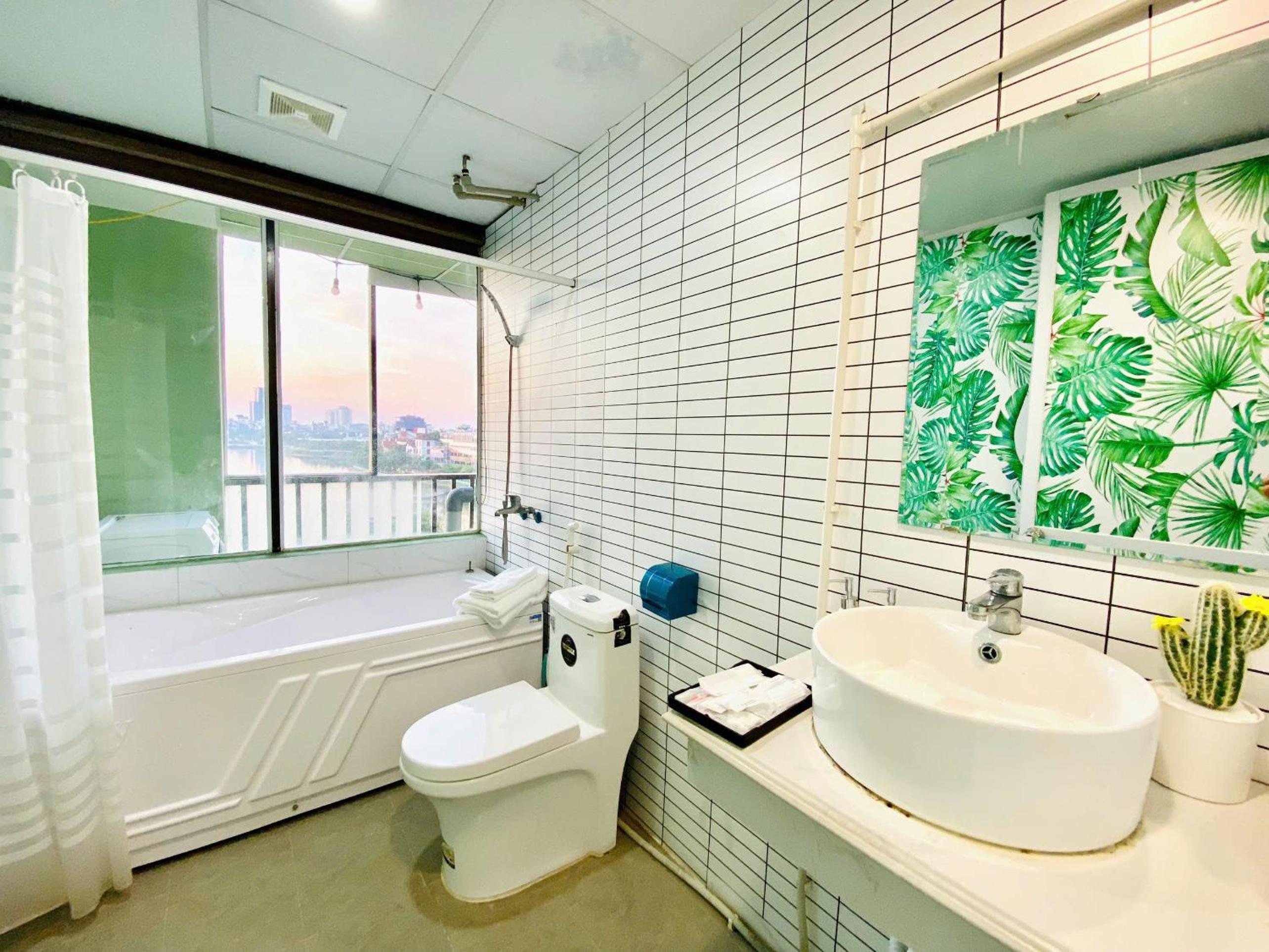 Luxe Paradise Residence 76 To Ngoc Van