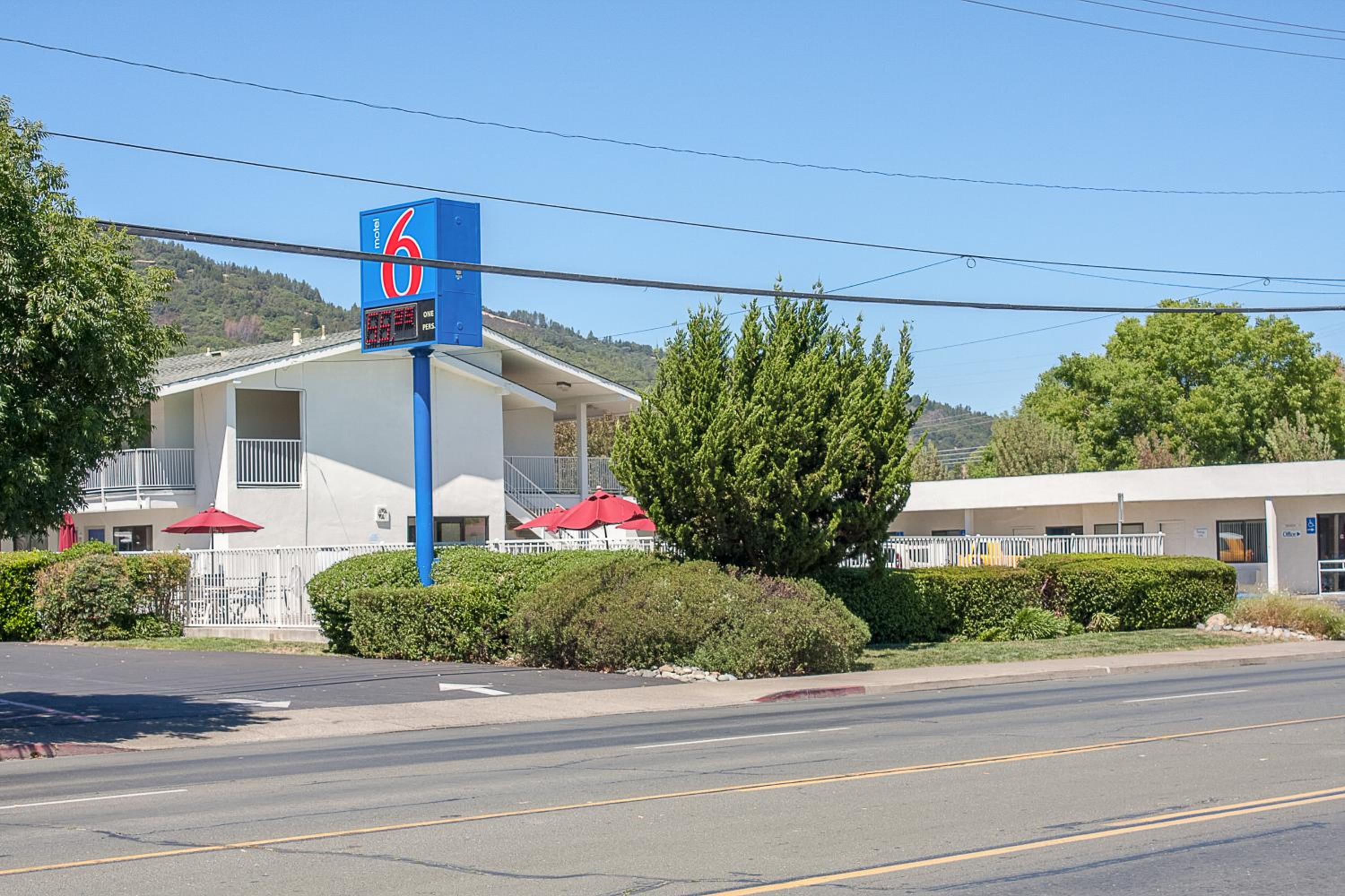 Motel 6-Ukiah, CA