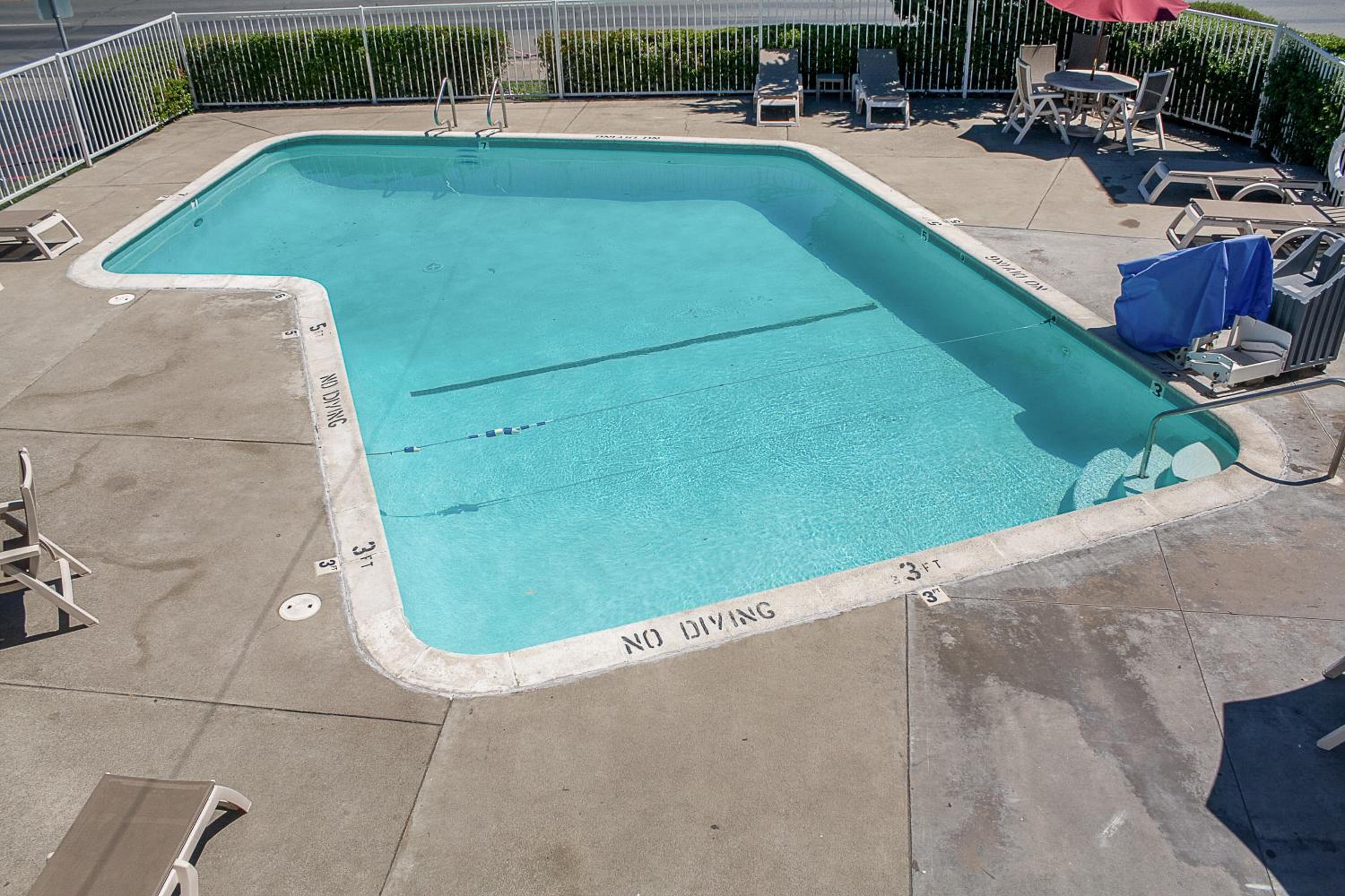 Motel 6-Ukiah, CA