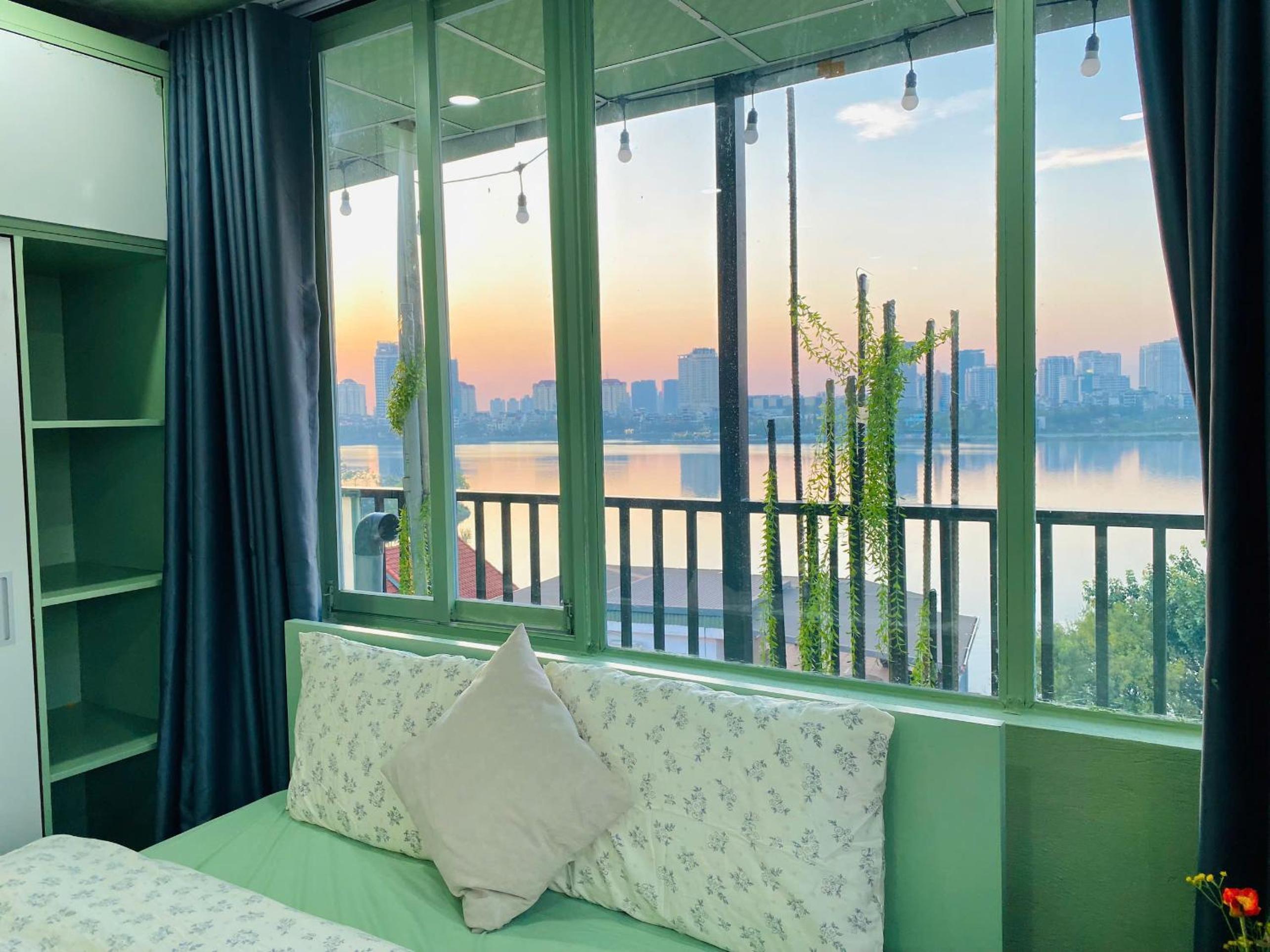 Luxe Paradise Residence 76 To Ngoc Van