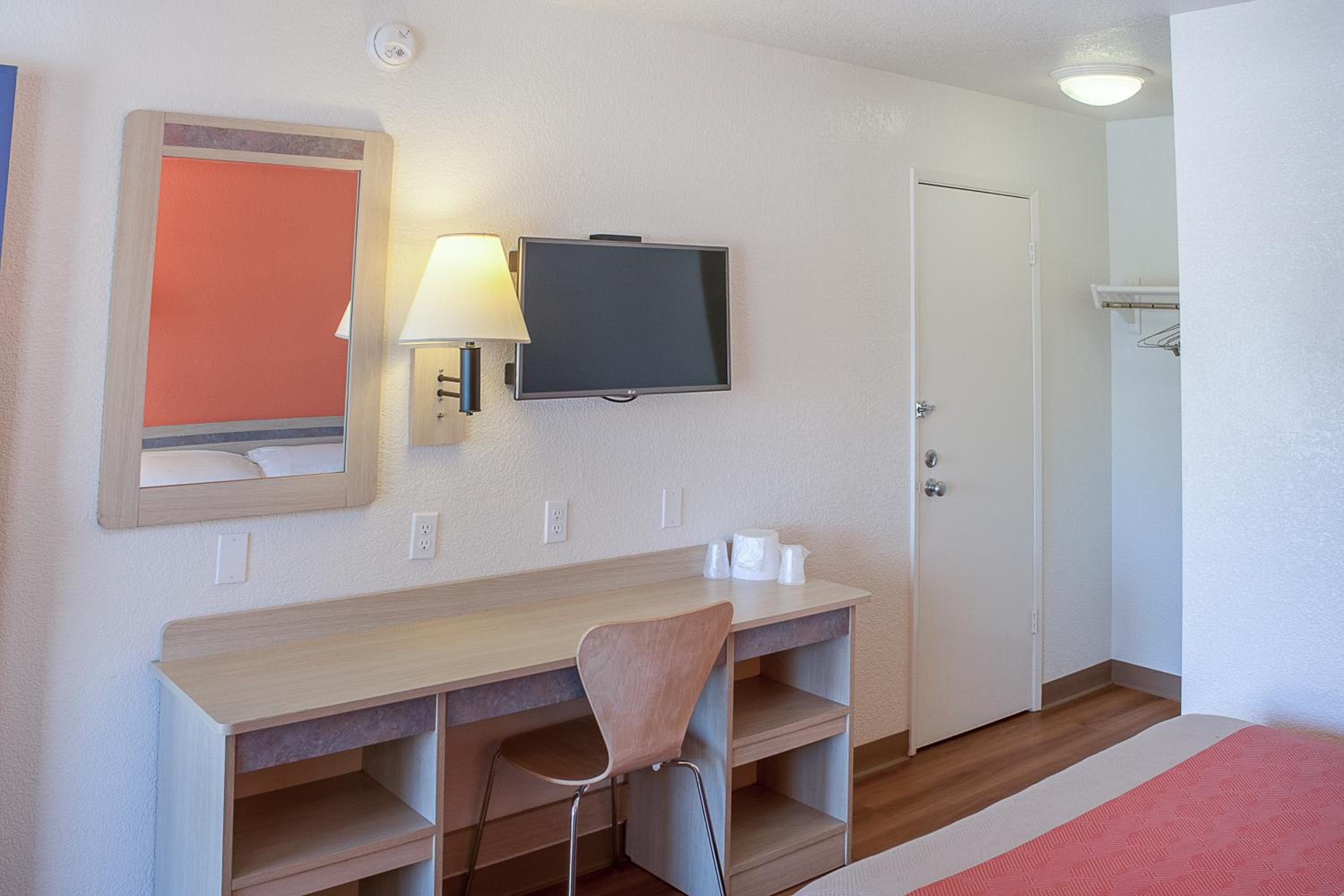 Motel 6-Ukiah, CA