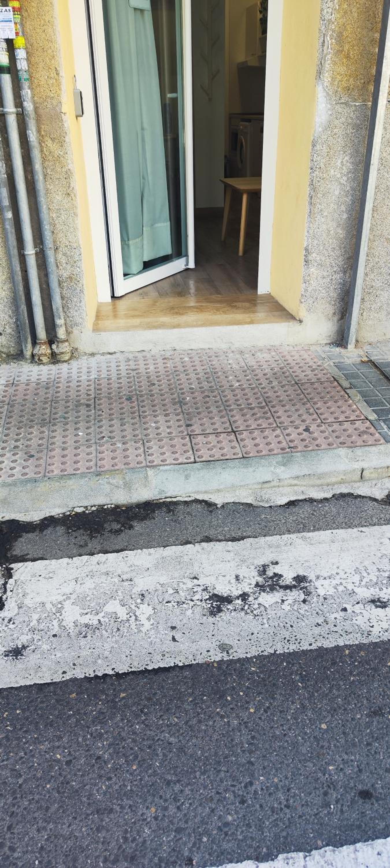 Apartamento entero Junto a Cuatro Caminos con licencia del Ayto de Madrid