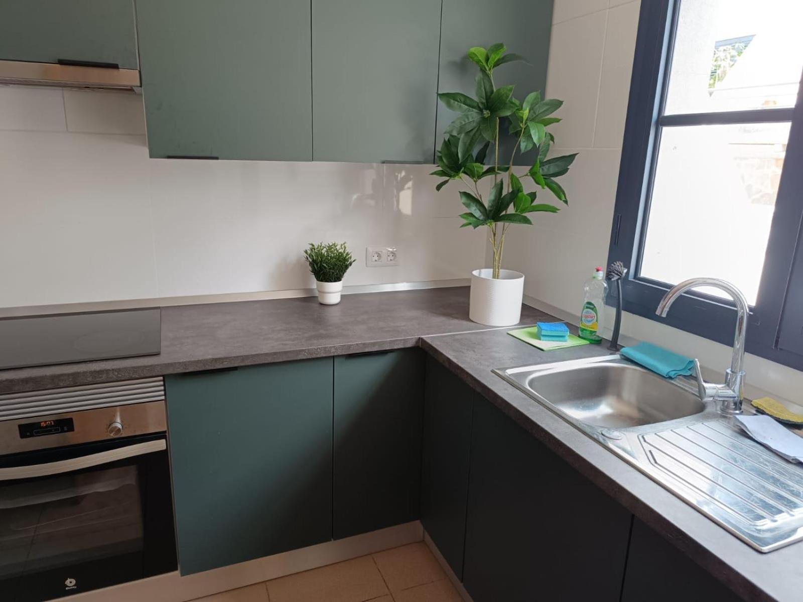 Villa-CostaAdeje-3BR-Balcony-WiFi-Parking