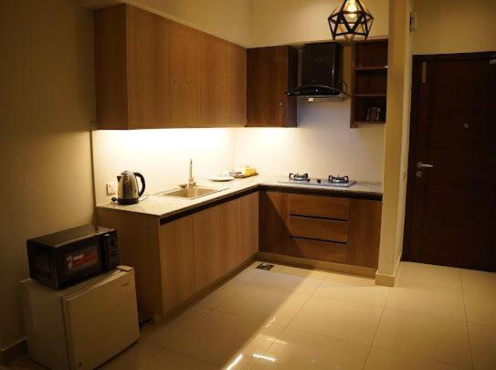Modern Studio Apartment with GYM&POOL view 3
