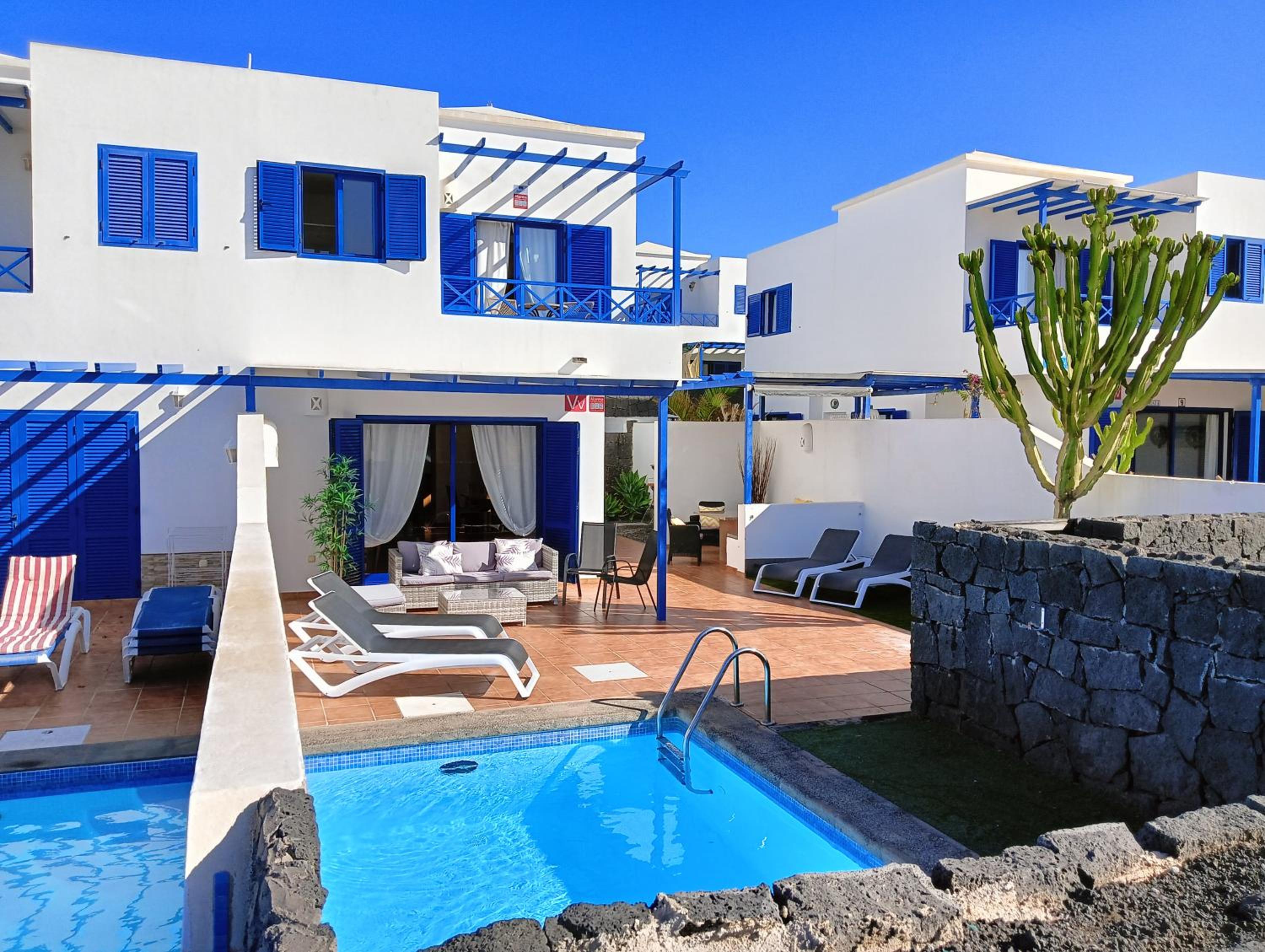 Villa Optimist Rubicón piscina climatizable, frente al mar