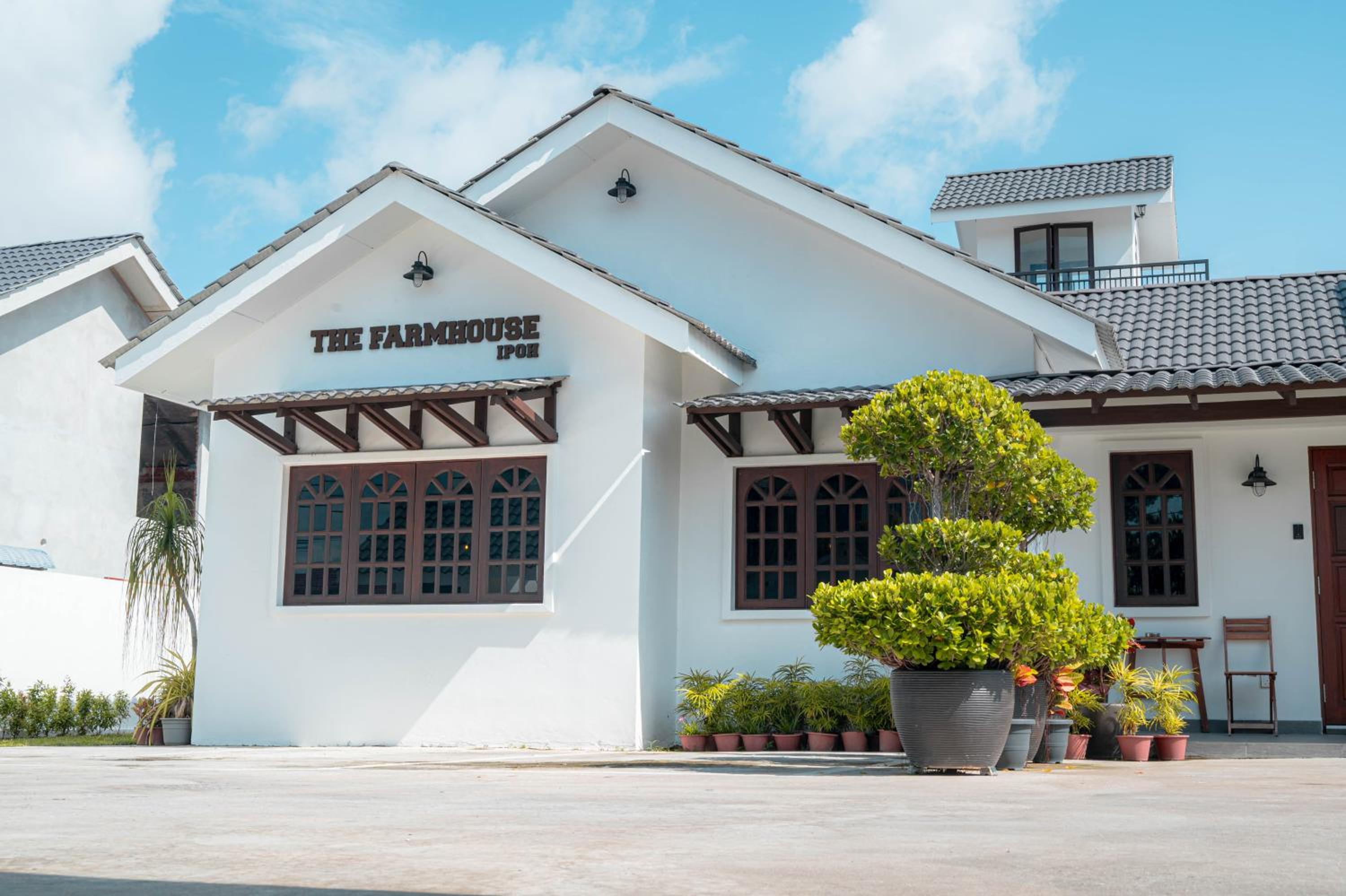 The Farmhouse photo 1