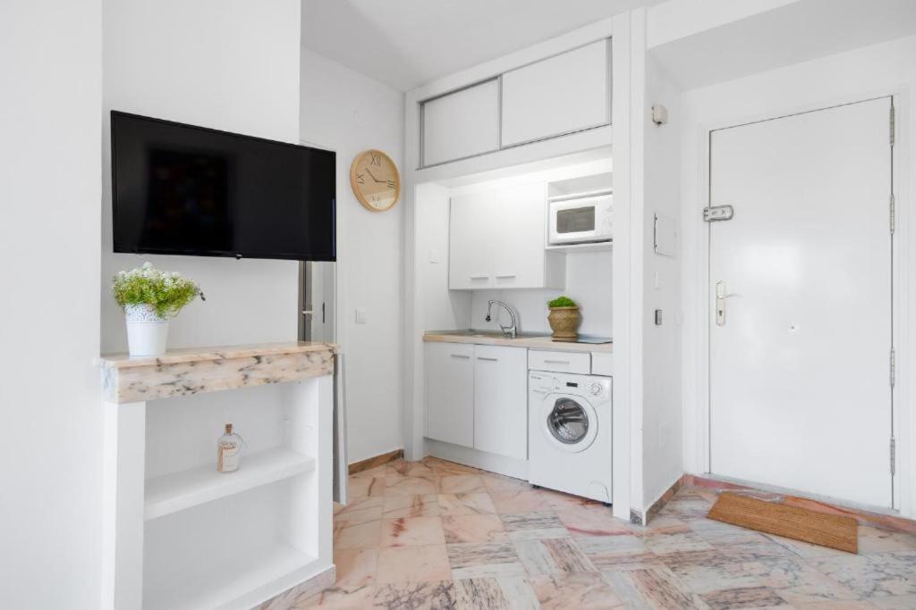 SEA VIEW PENTHOUSE studio ROMANA PLAYA Elviria Marbella