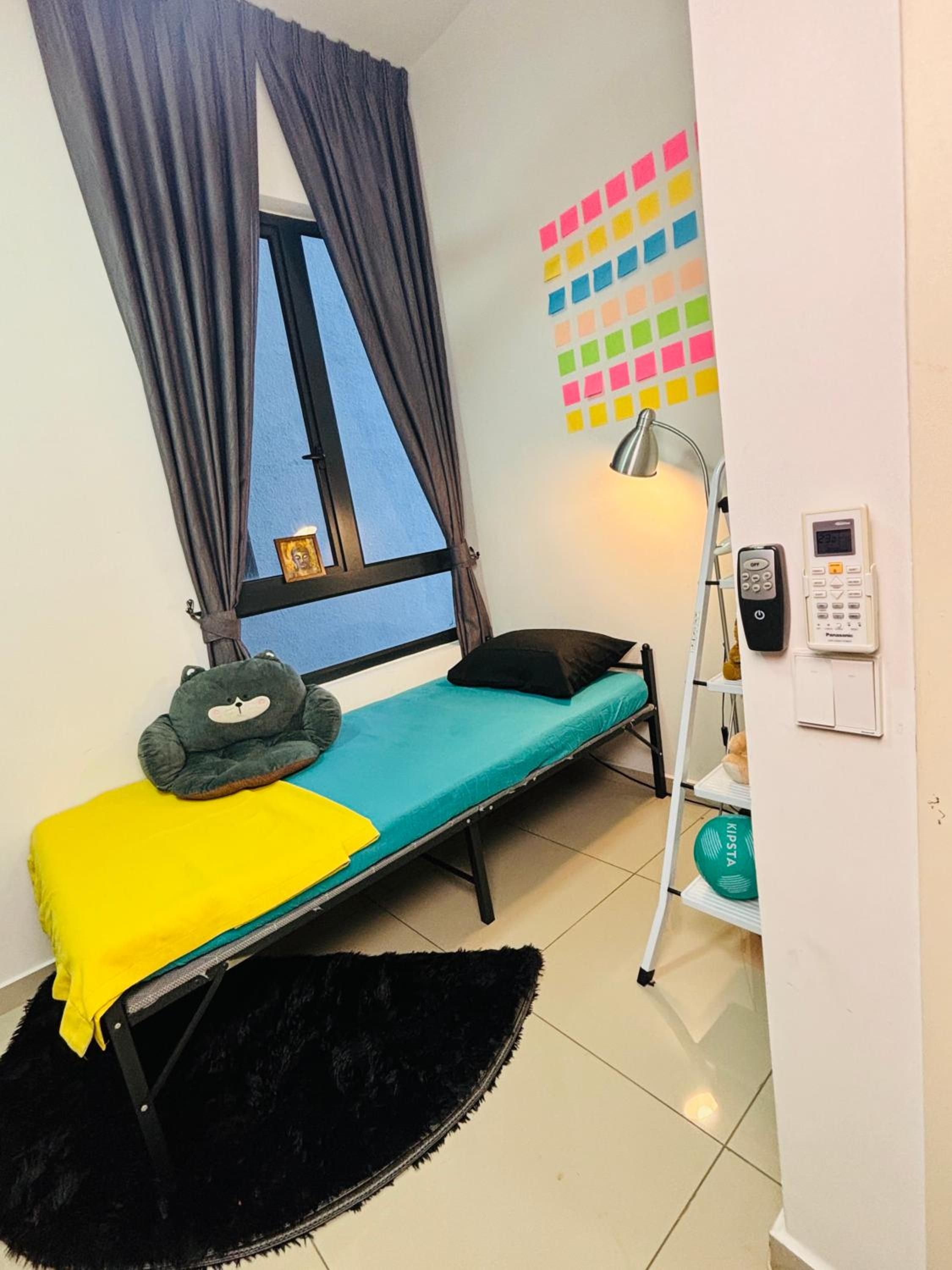 Aqua Den Private Room