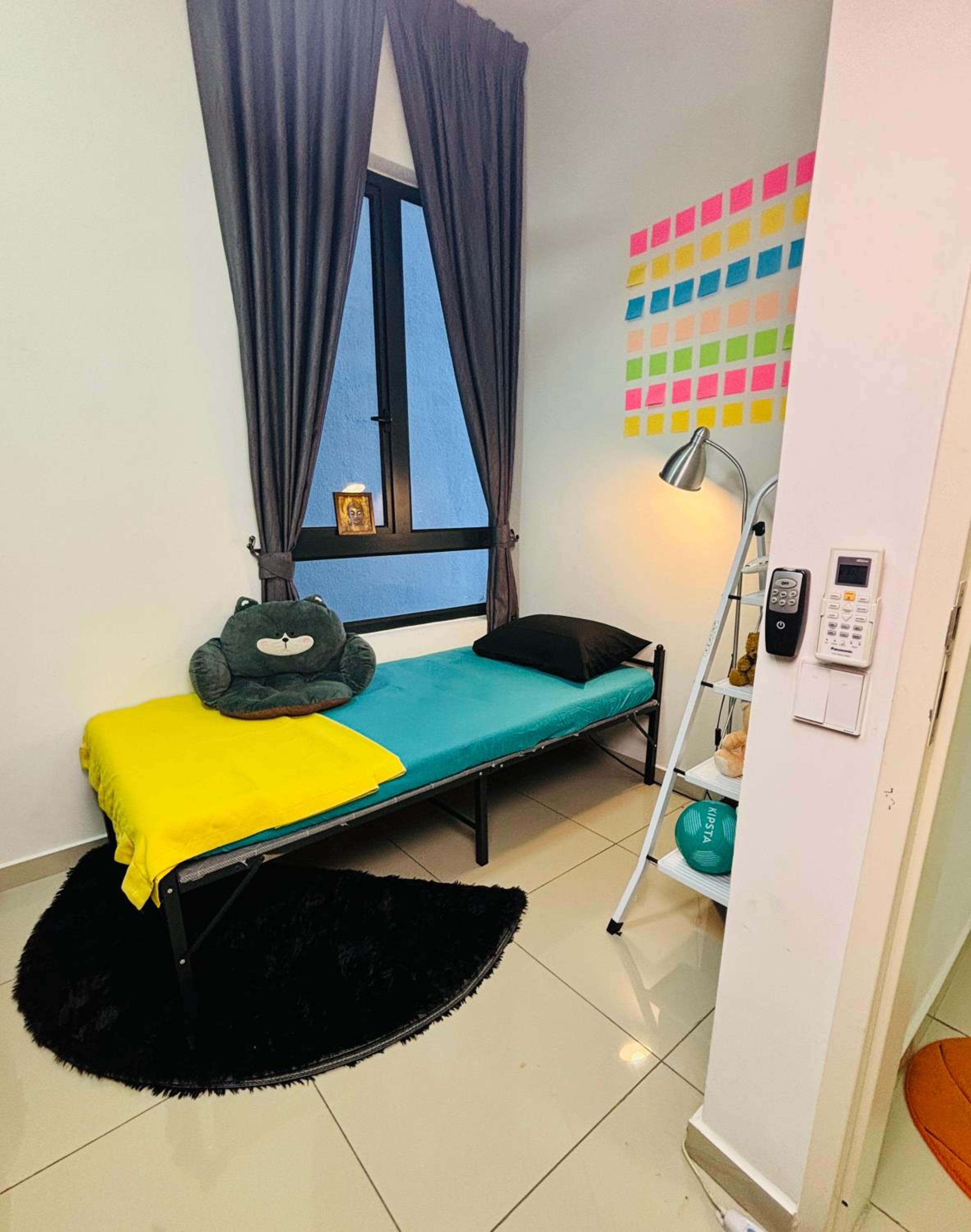 Aqua Den Private Room