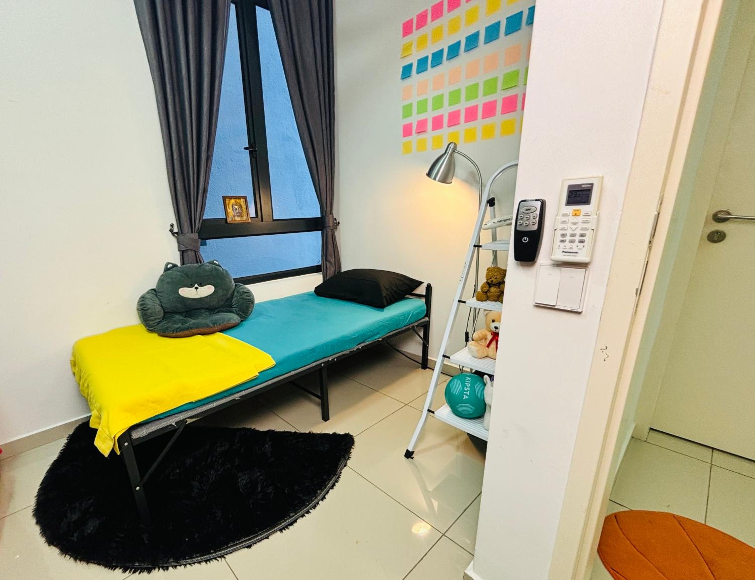 Aqua Den Private Room