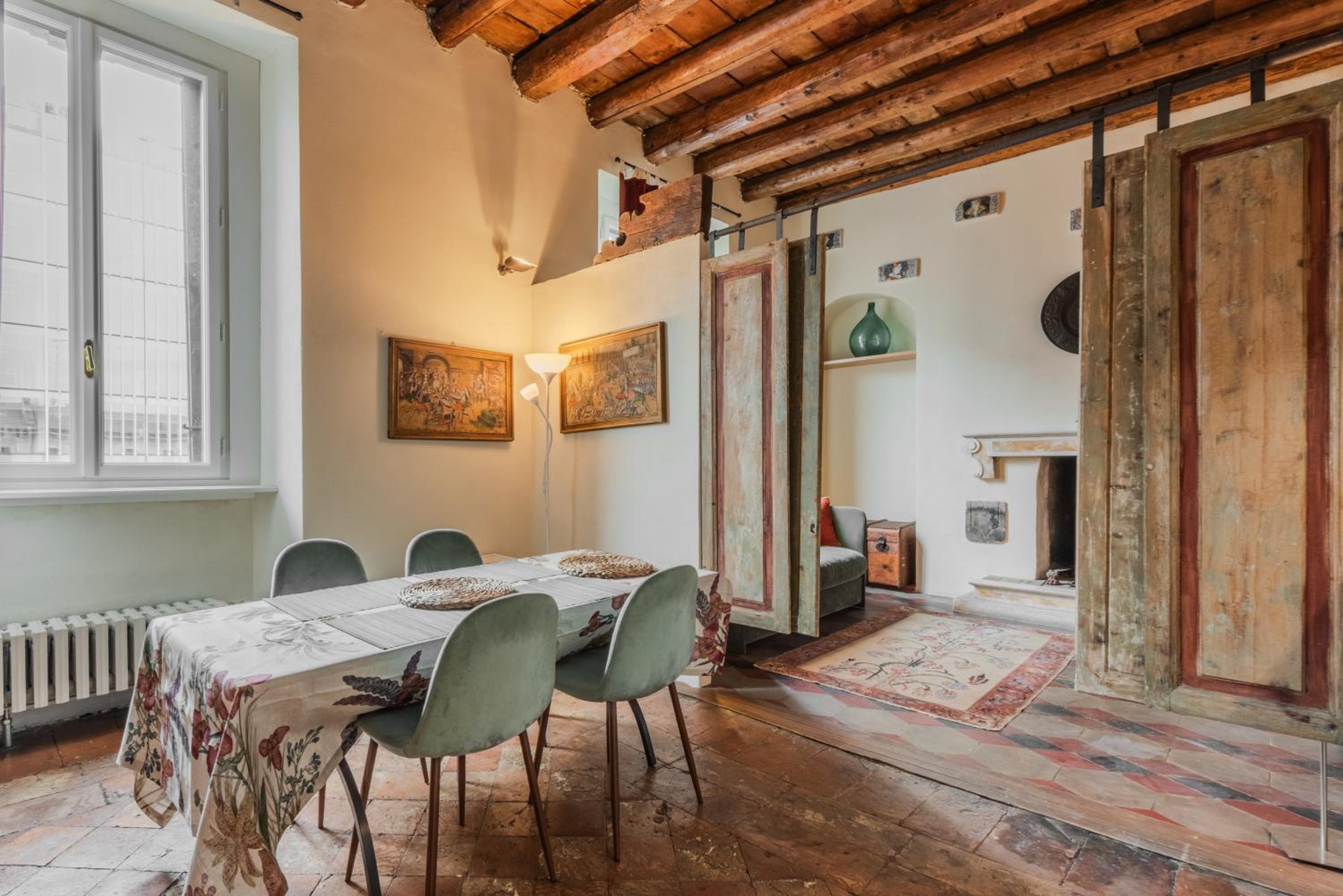 EasyTopStay - Porta Garibaldi Antique Charm