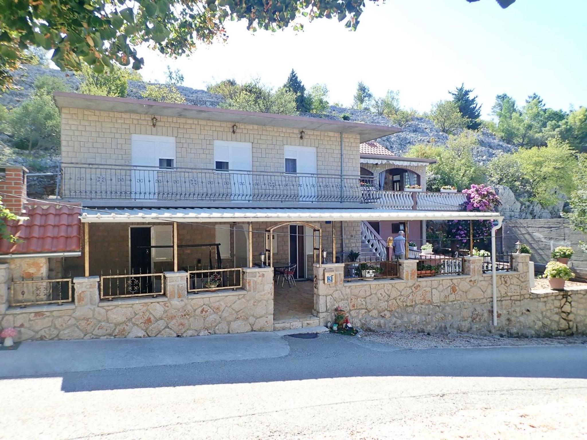 Apartments CVITKO