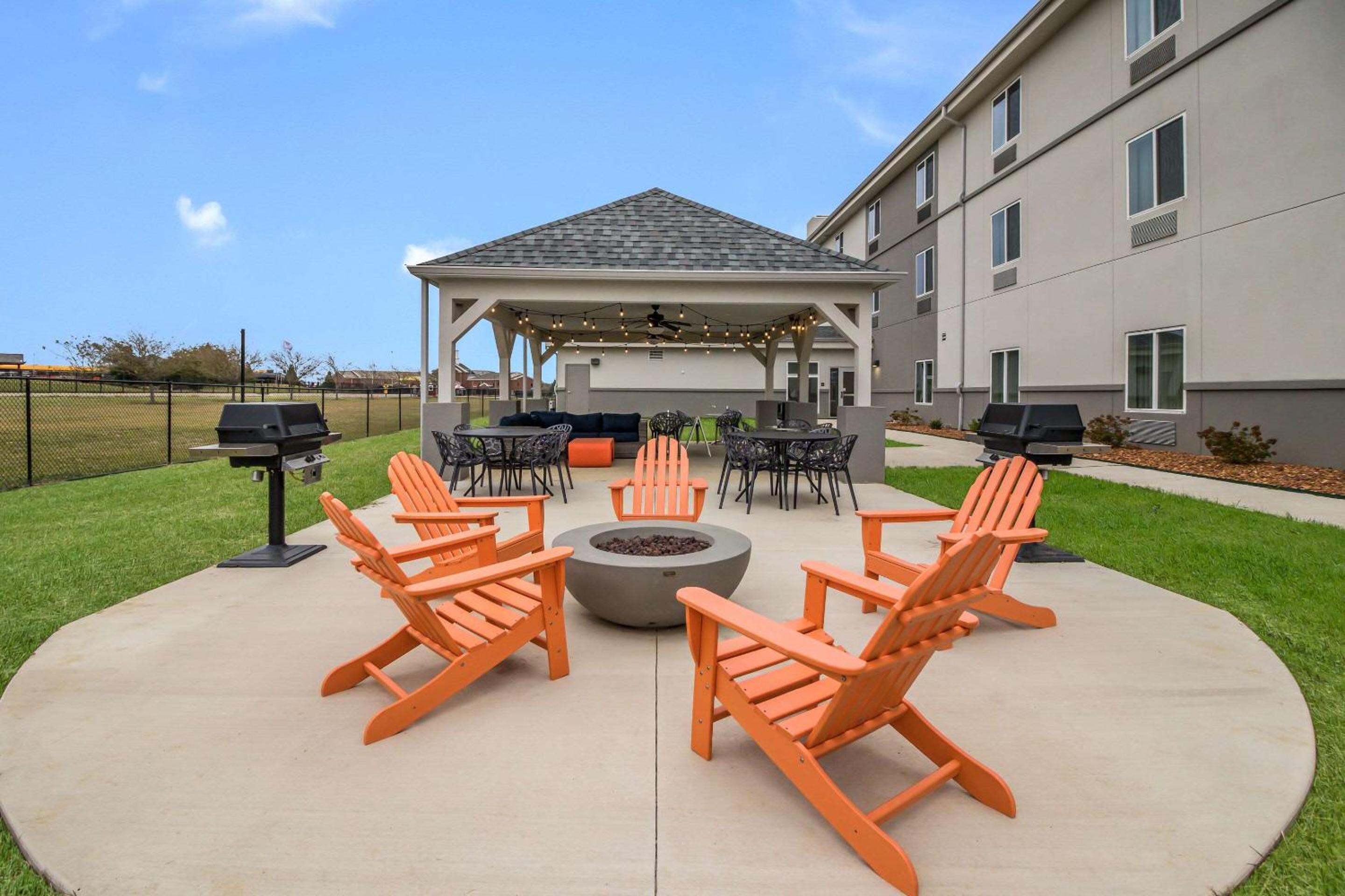 activities & amenities