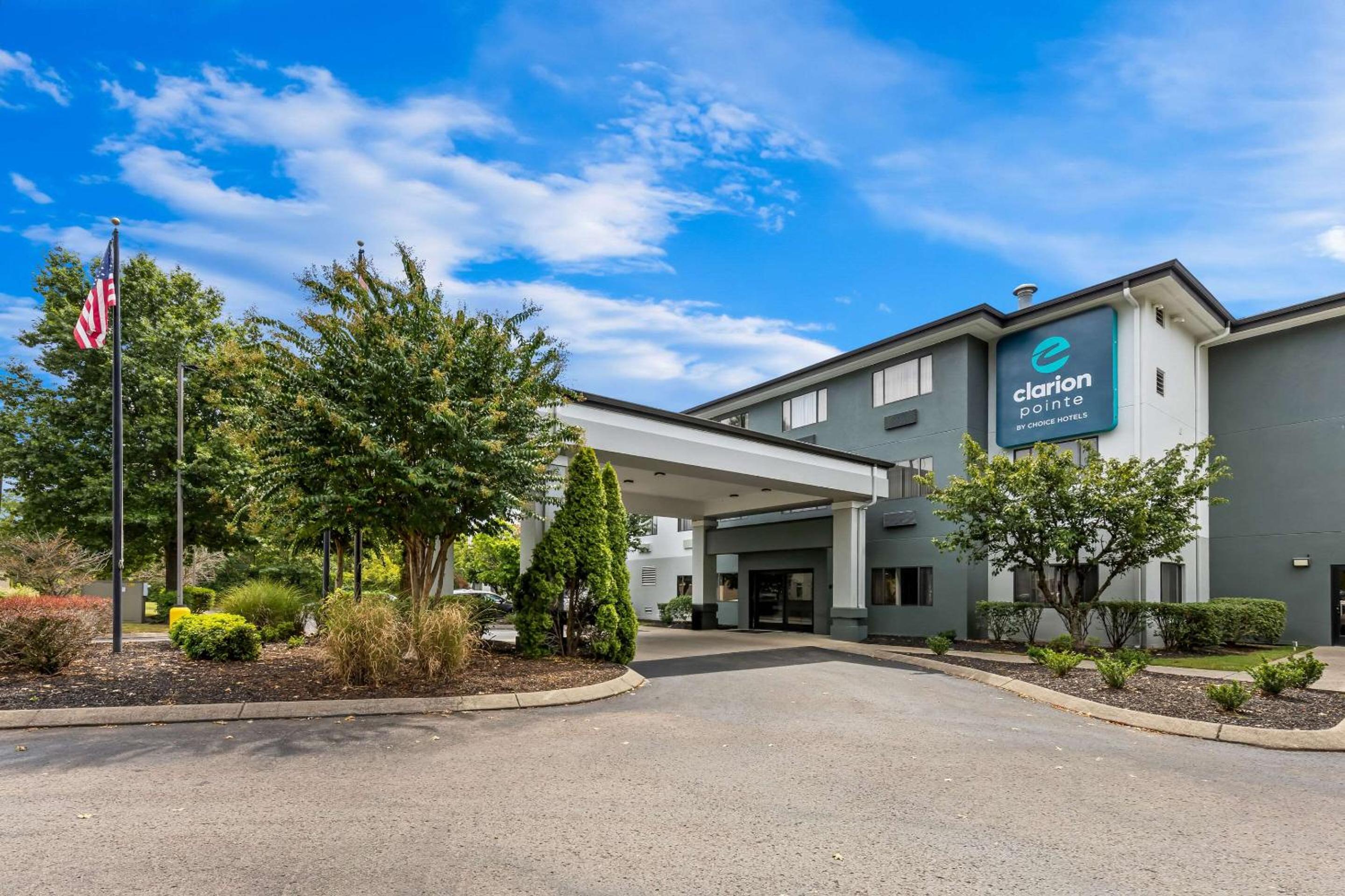 Hotel Clarion Pointe Franklin - Nashville Area - Image 1
