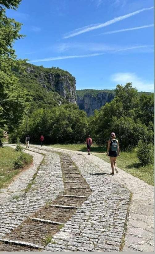 En Chora Vezitsa view 5