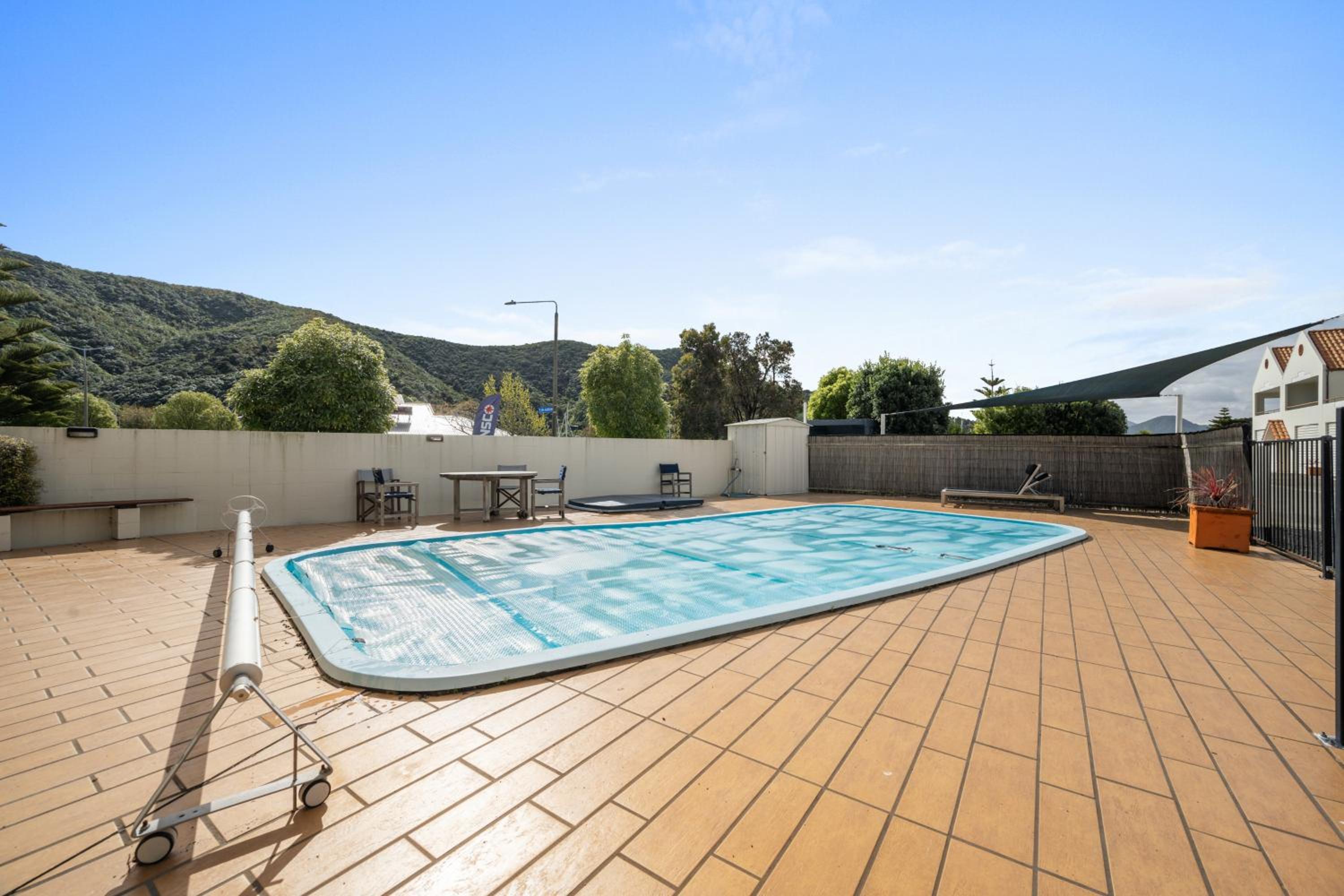 Unit 8 Waterfront Holiday Home view 4