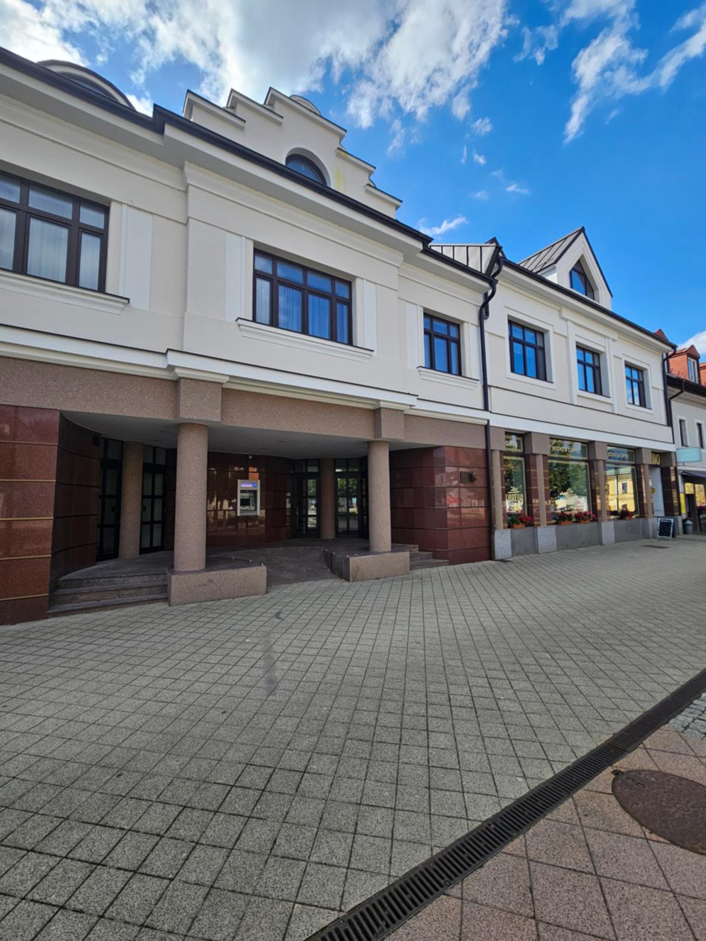 Luxury Central Square Apartment