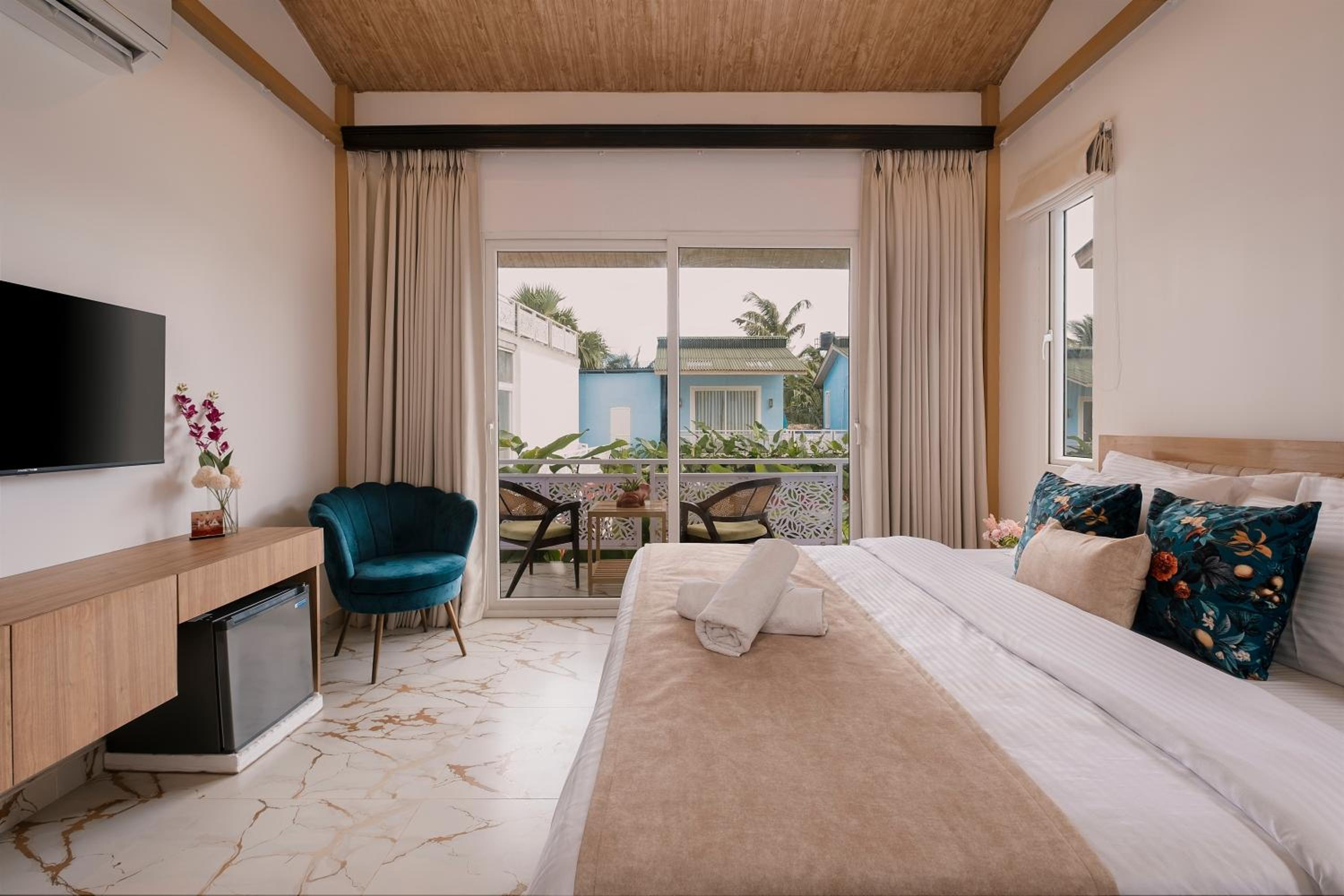 Miia Bella Beach Cottage Resort