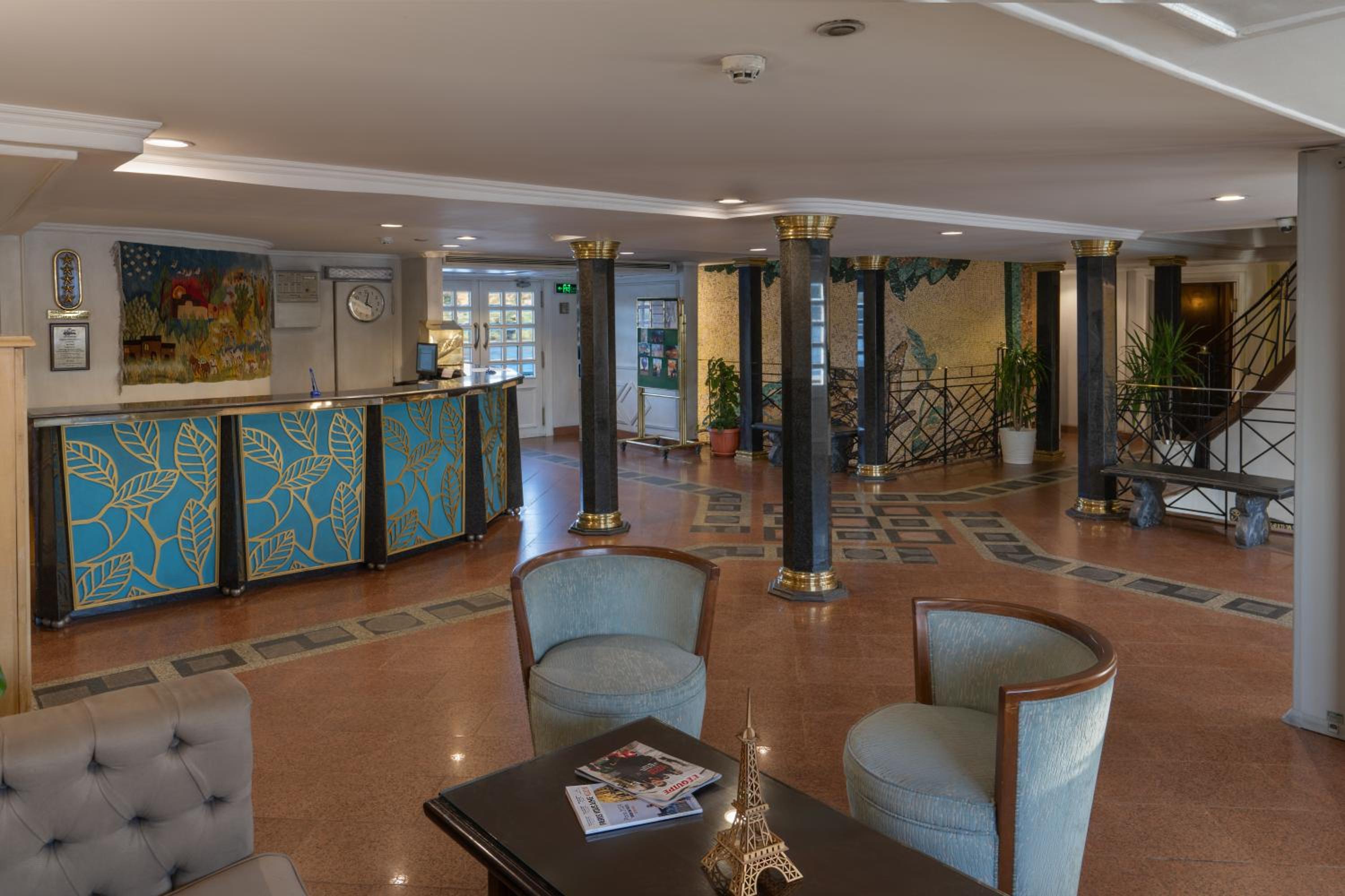 Photo 11