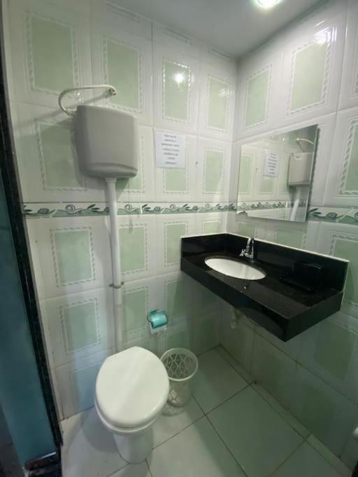 Linda Casa de Praia em Jaconé com Piscina & Quadra
