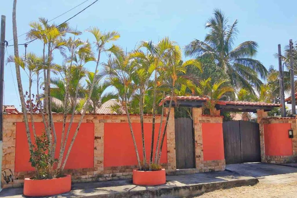Linda Casa de Praia em Jaconé com Piscina & Quadra