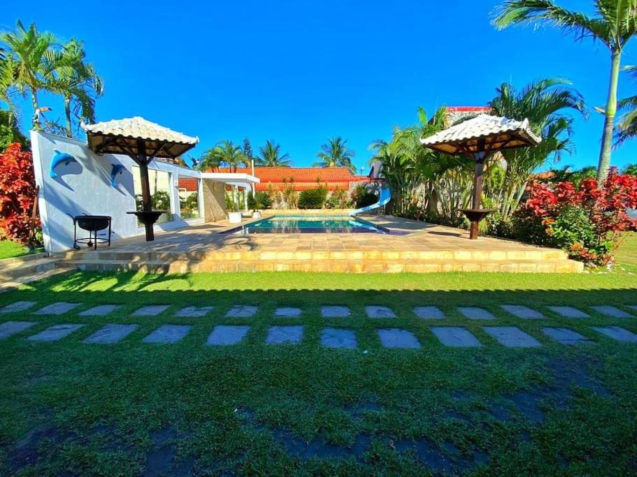 Linda Casa de Praia em Jaconé com Piscina & Quadra