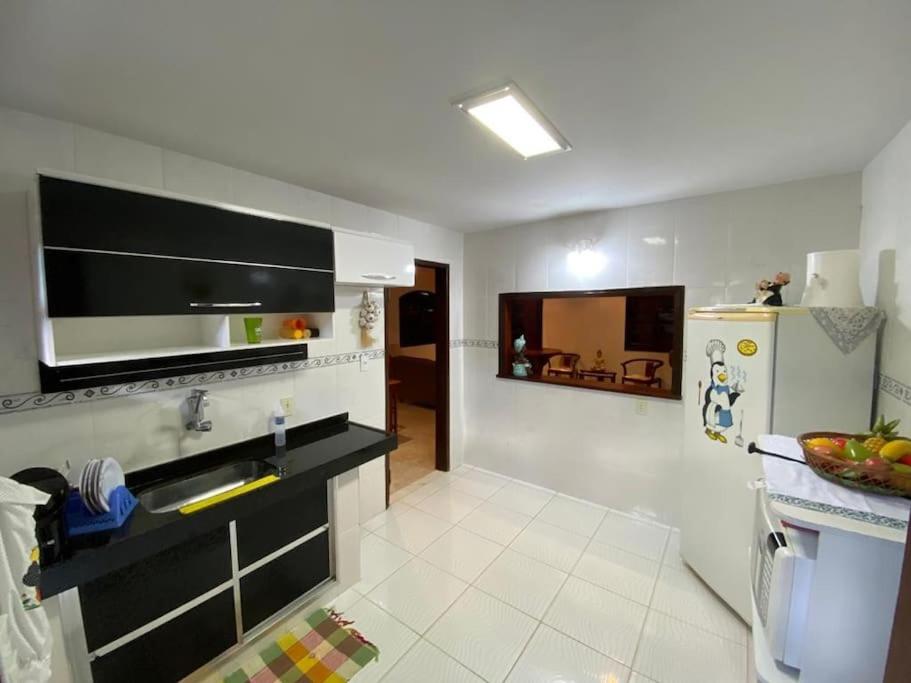 Linda Casa de Praia em Jaconé com Piscina & Quadra