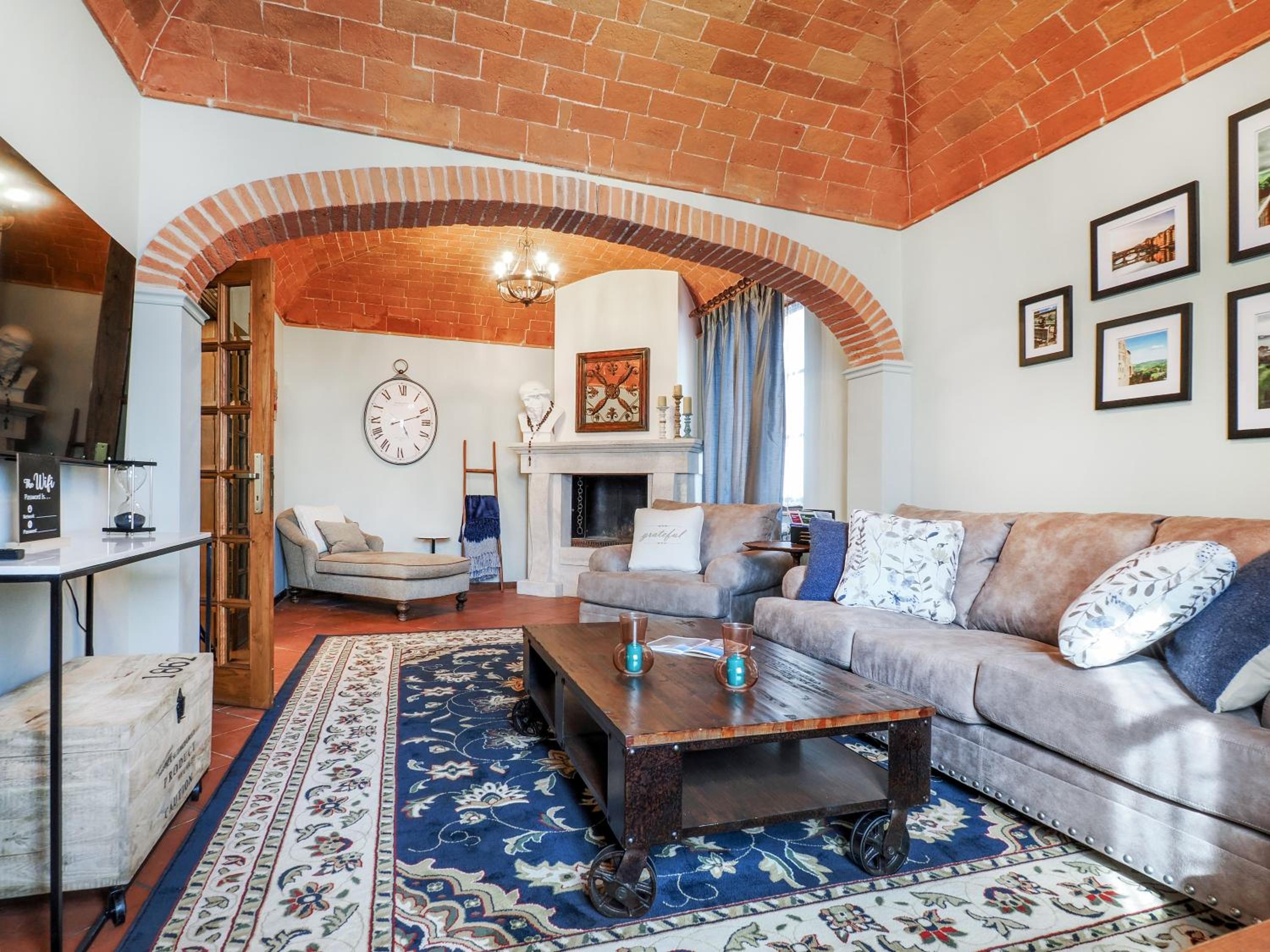 Tuscan Villa Posto di Pace - Montepulciano view 4
