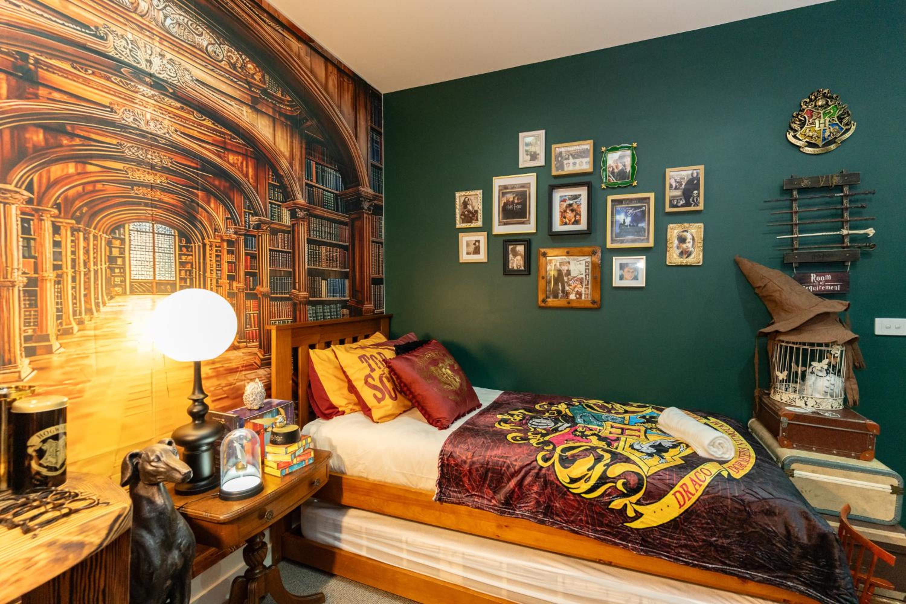 Harry Potter theme apartment Enchanted retreat